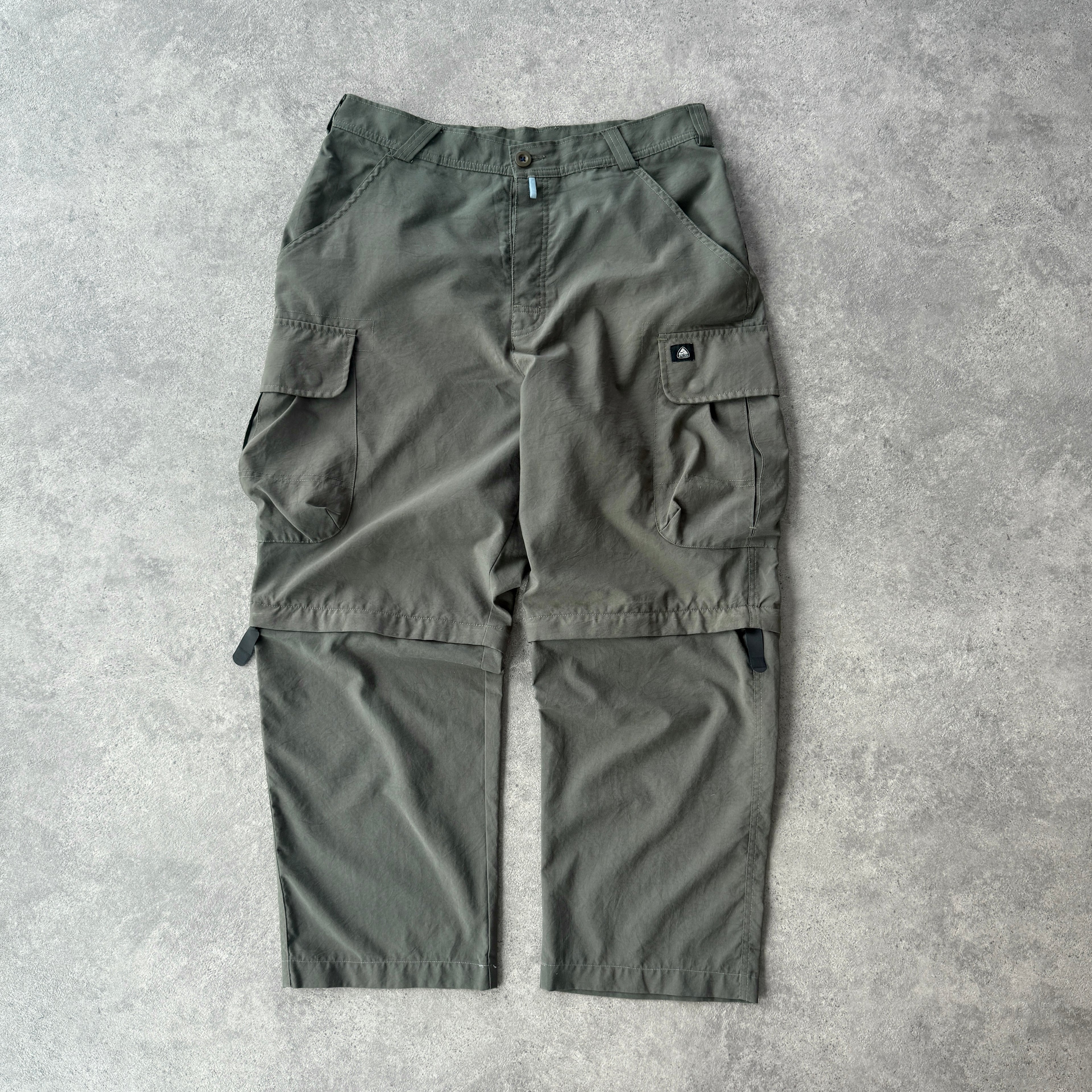 Nike ACG 2000s convertible technical cargo trousers (L)