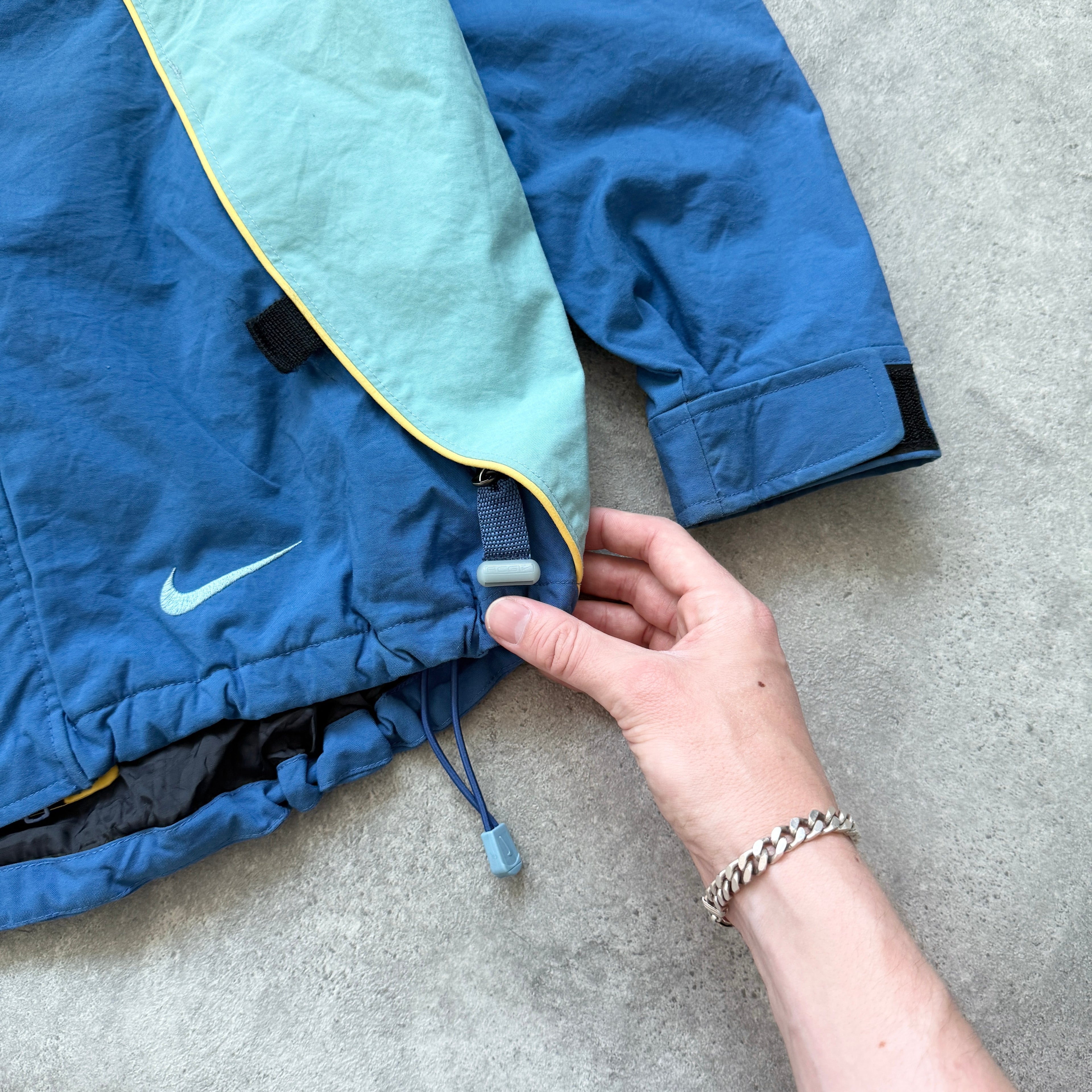 Nike ACG 1990s storm fit heavyweight technical jacket (S)