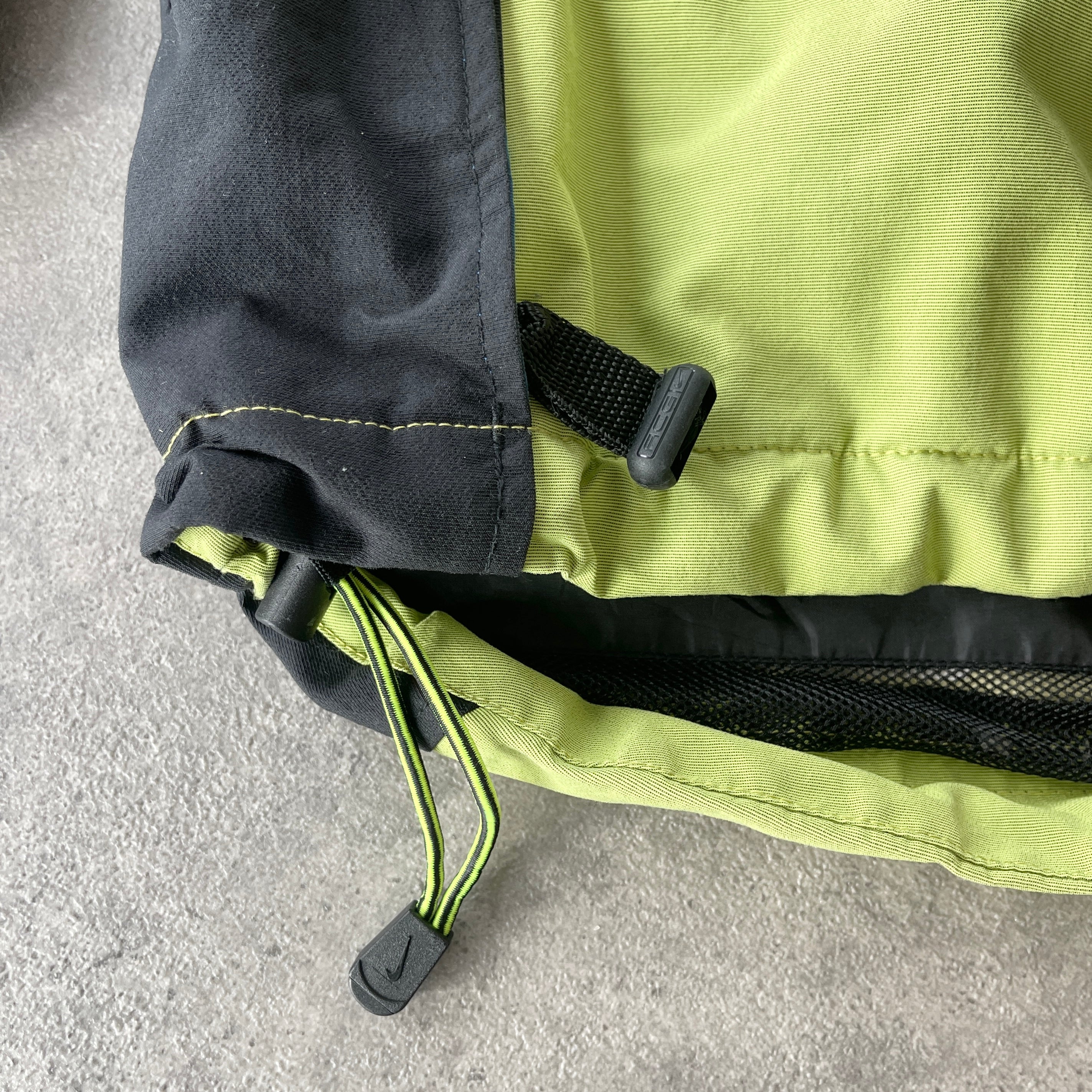 Nike ACG 1990s storm fit heavyweight waterproof technical jacket (XL)