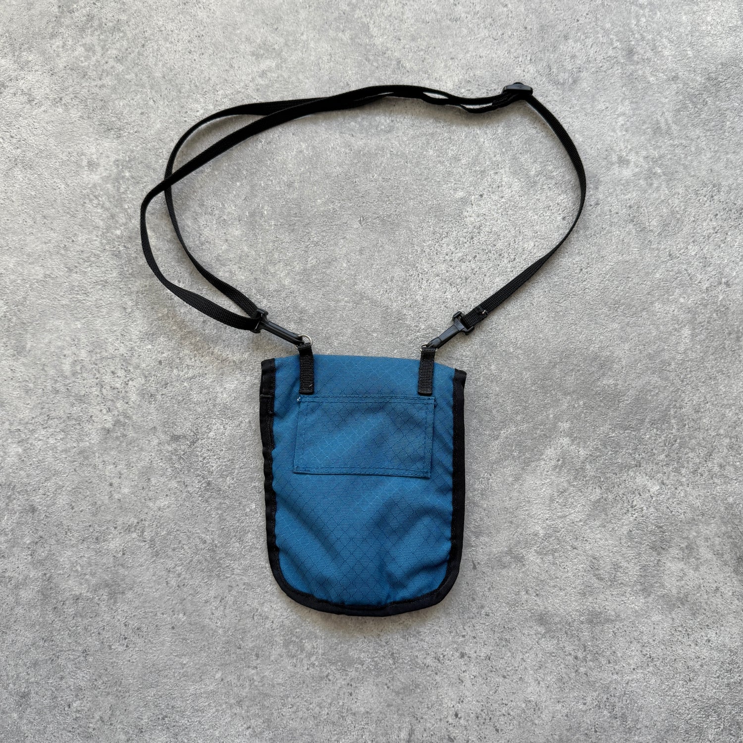 Nike ACG 1990s cross body technical utility wallet/bag (7”x6”)