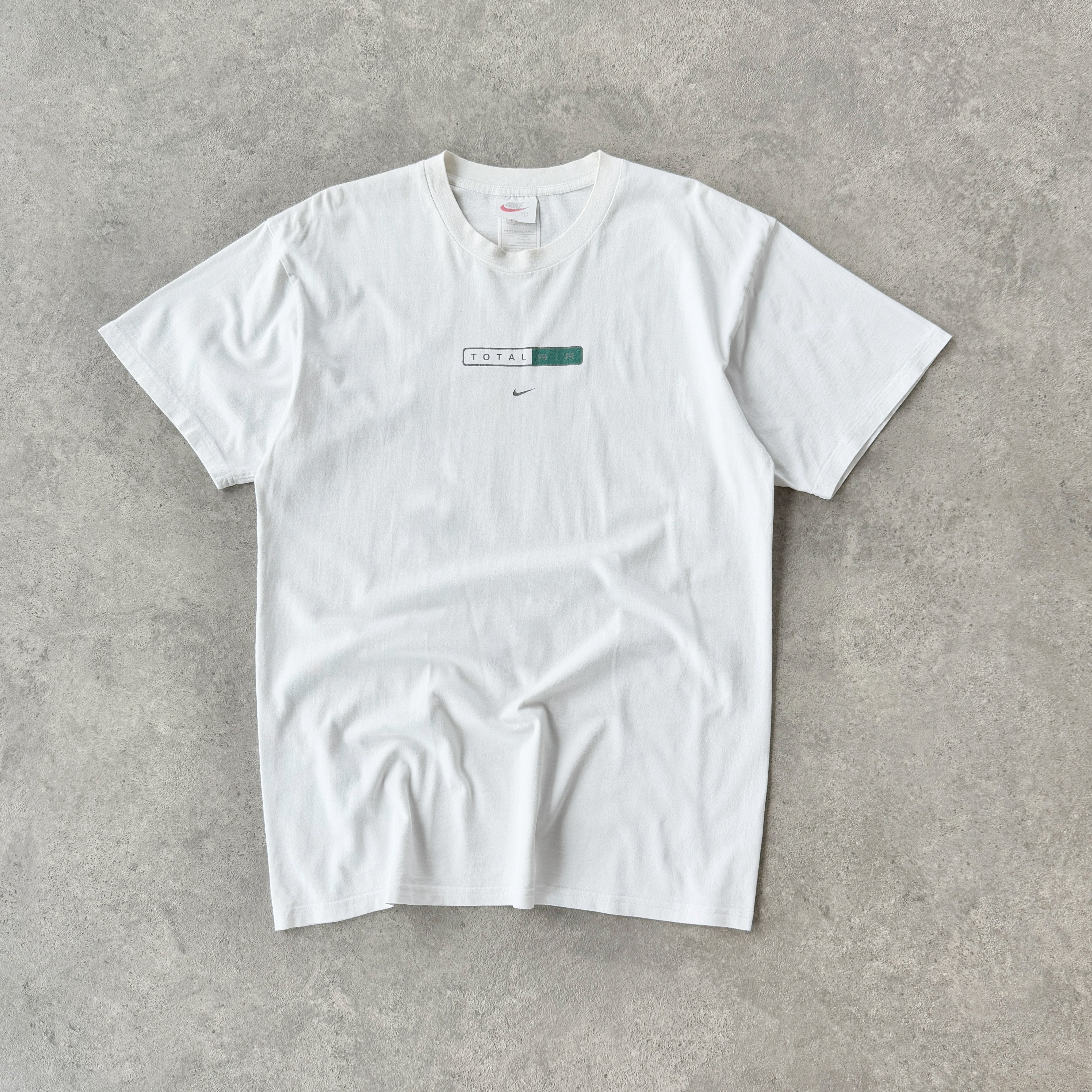 Nike RARE 1990s ‘total air’ heavyweight graphic t-shirt (L)