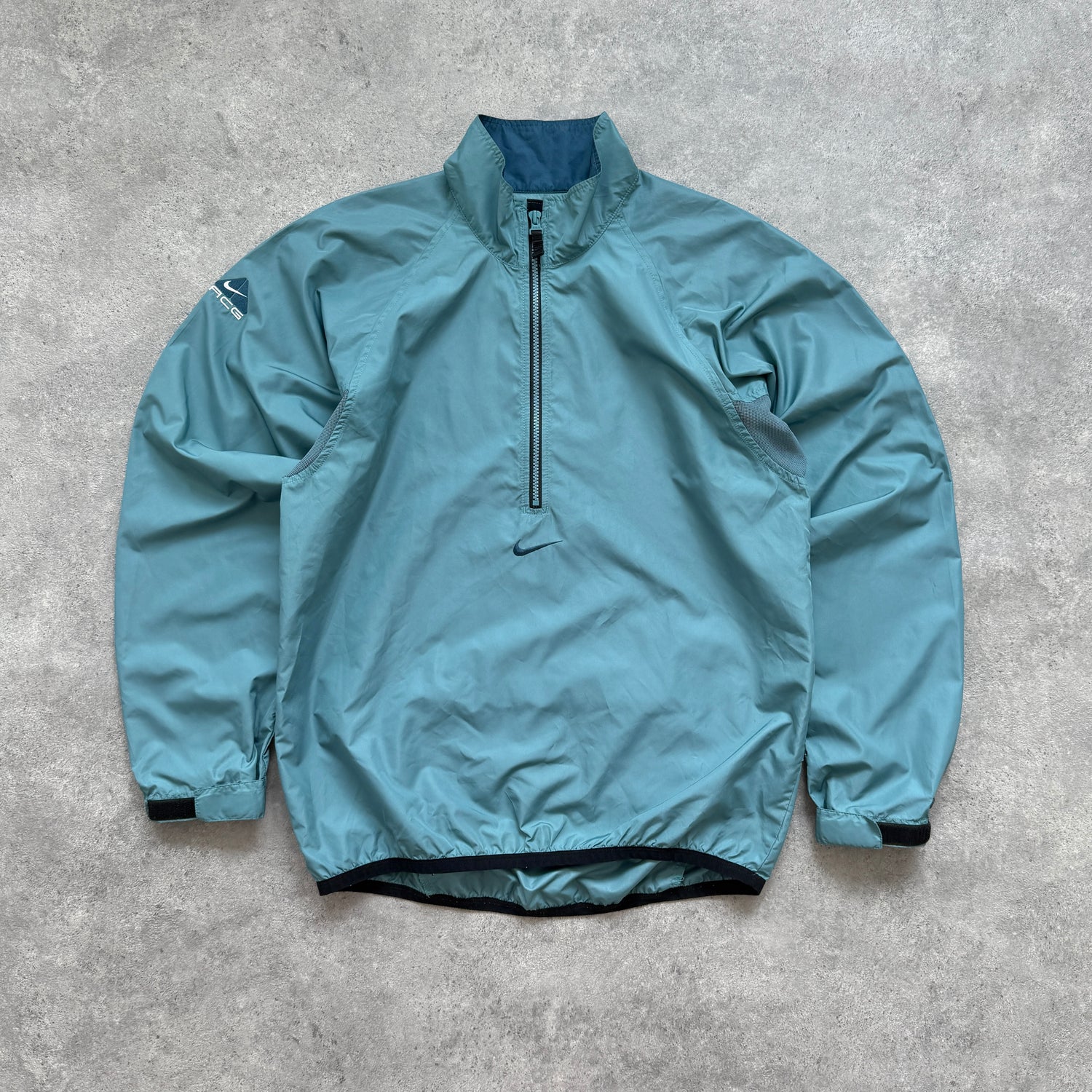 Nike ACG 1990s 1/4 zip technical lightweight shell jacket (M)