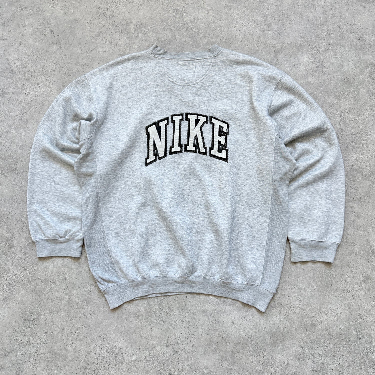 Nike RARE 1990s heavyweight spellout sweatshirt (L)