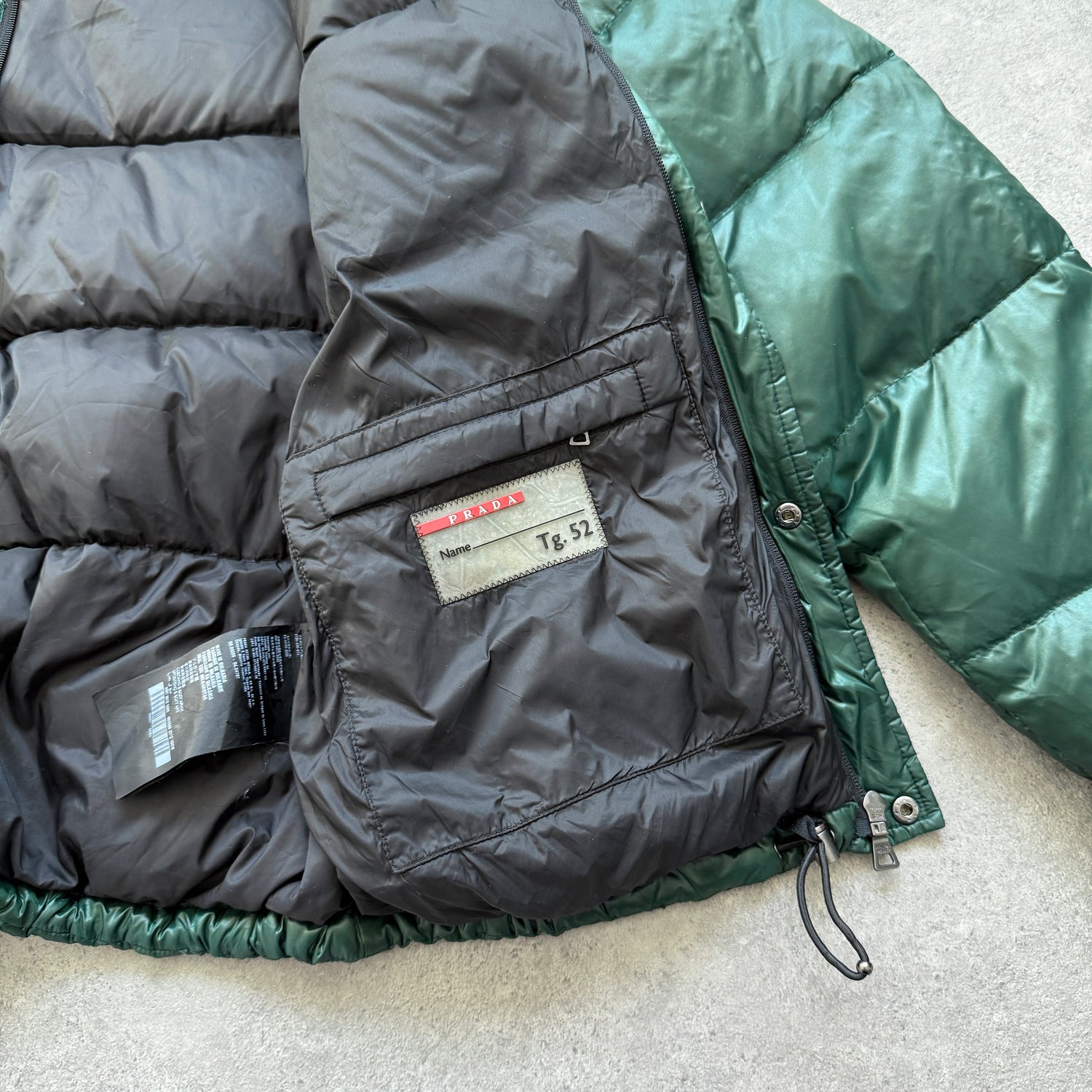 Prada Milano RARE 2011 down fill nylon technical puffer jacket (L)