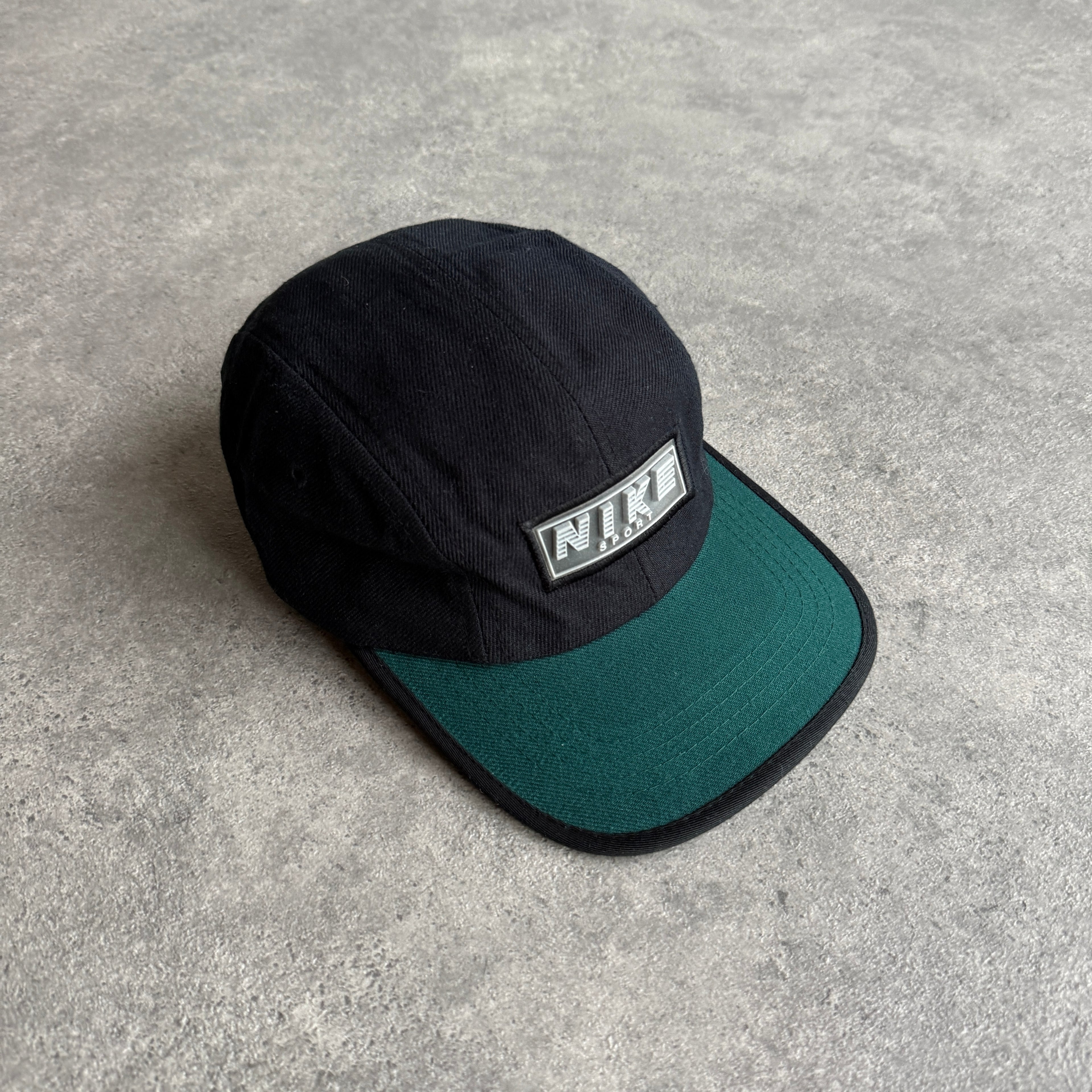 Nike Sport RARE 1990s spellout rubber logo embroidered cap
