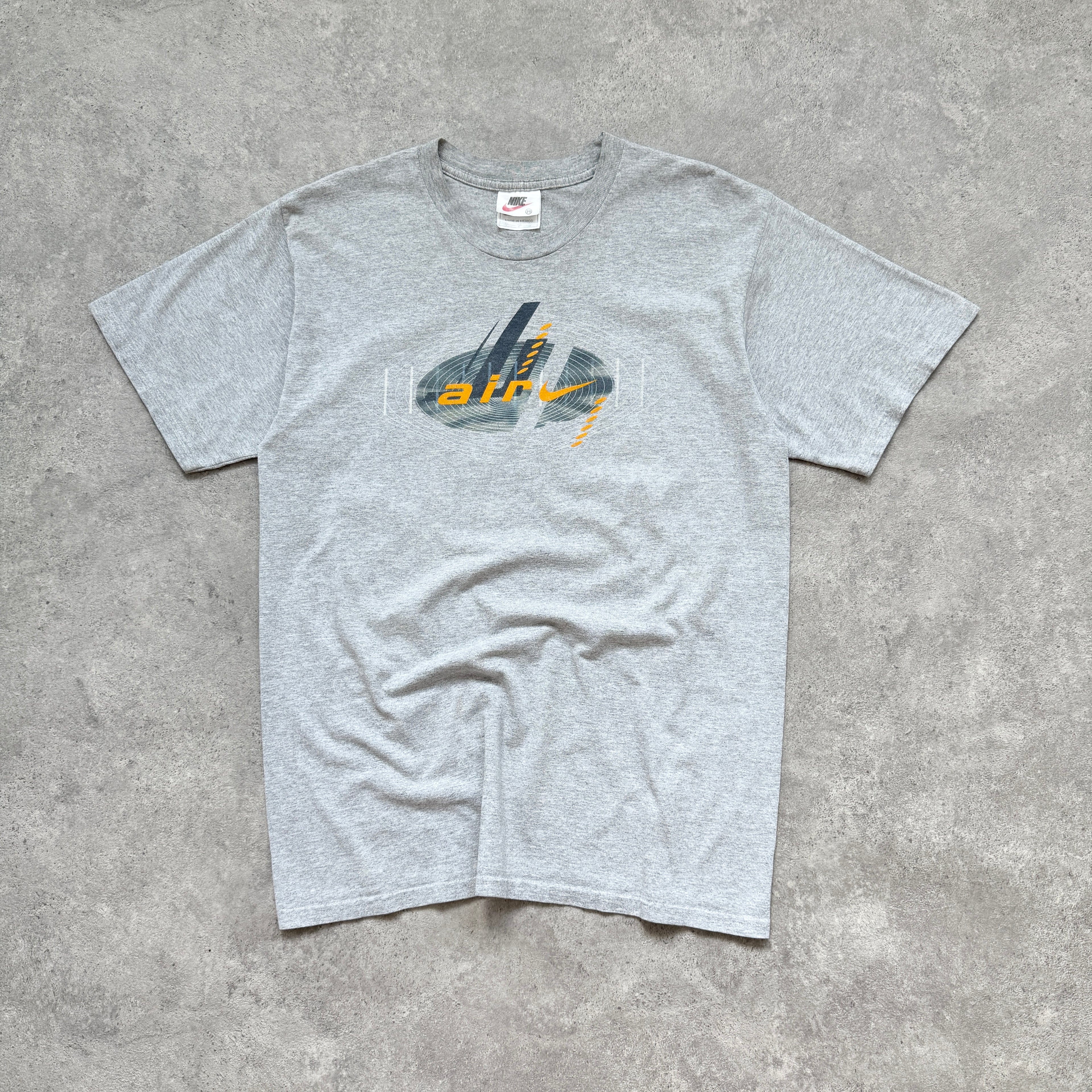 Nike Air 1990s heavyweight graphic t-shirt (M)