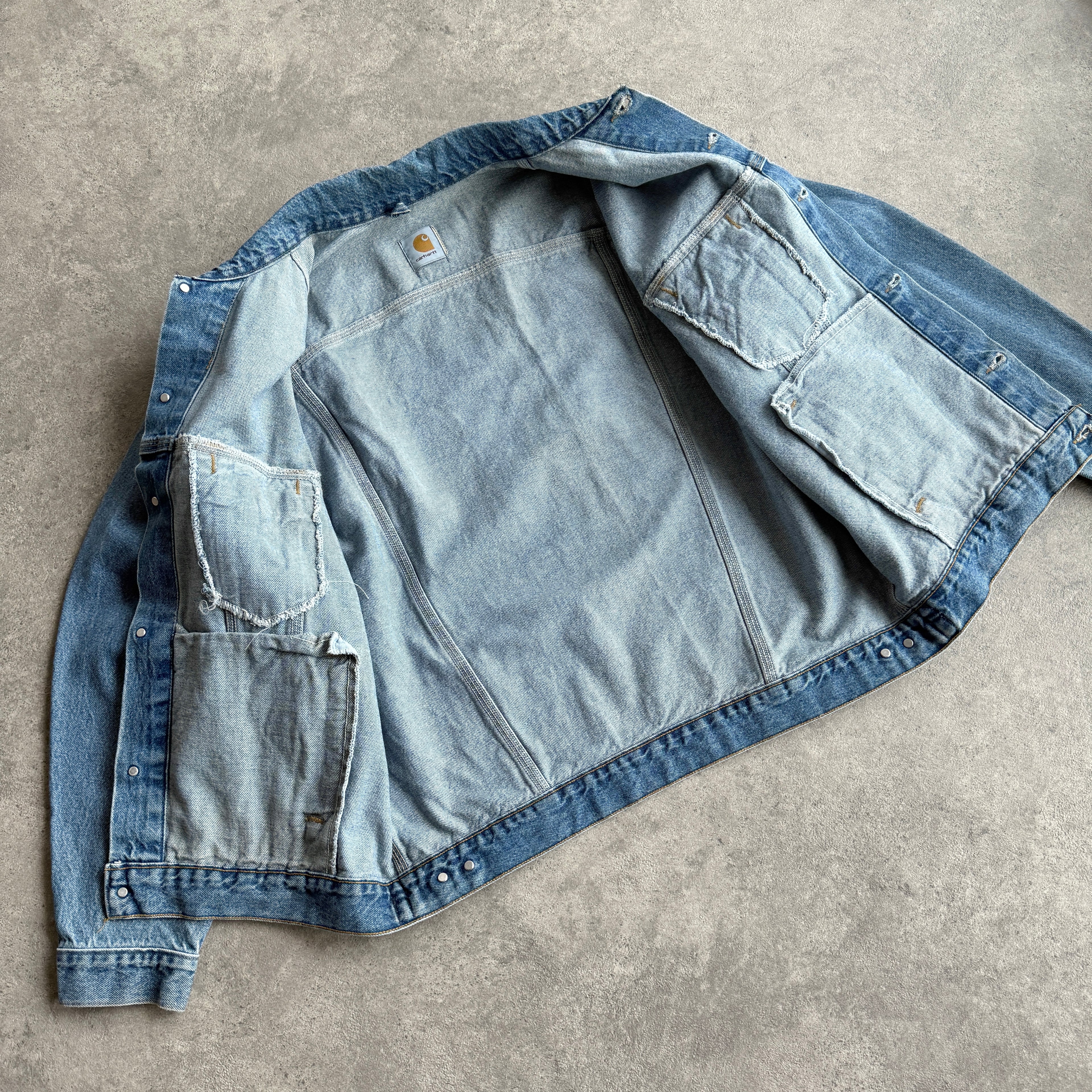 Carhartt 1990s J12DST heavyweight denim Chore jacket (L)