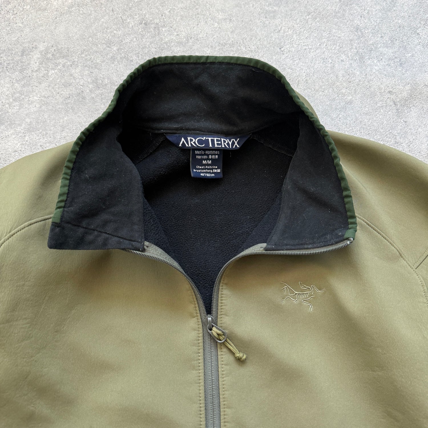 Arc’teryx 2000s technical soft shell jacket (M)