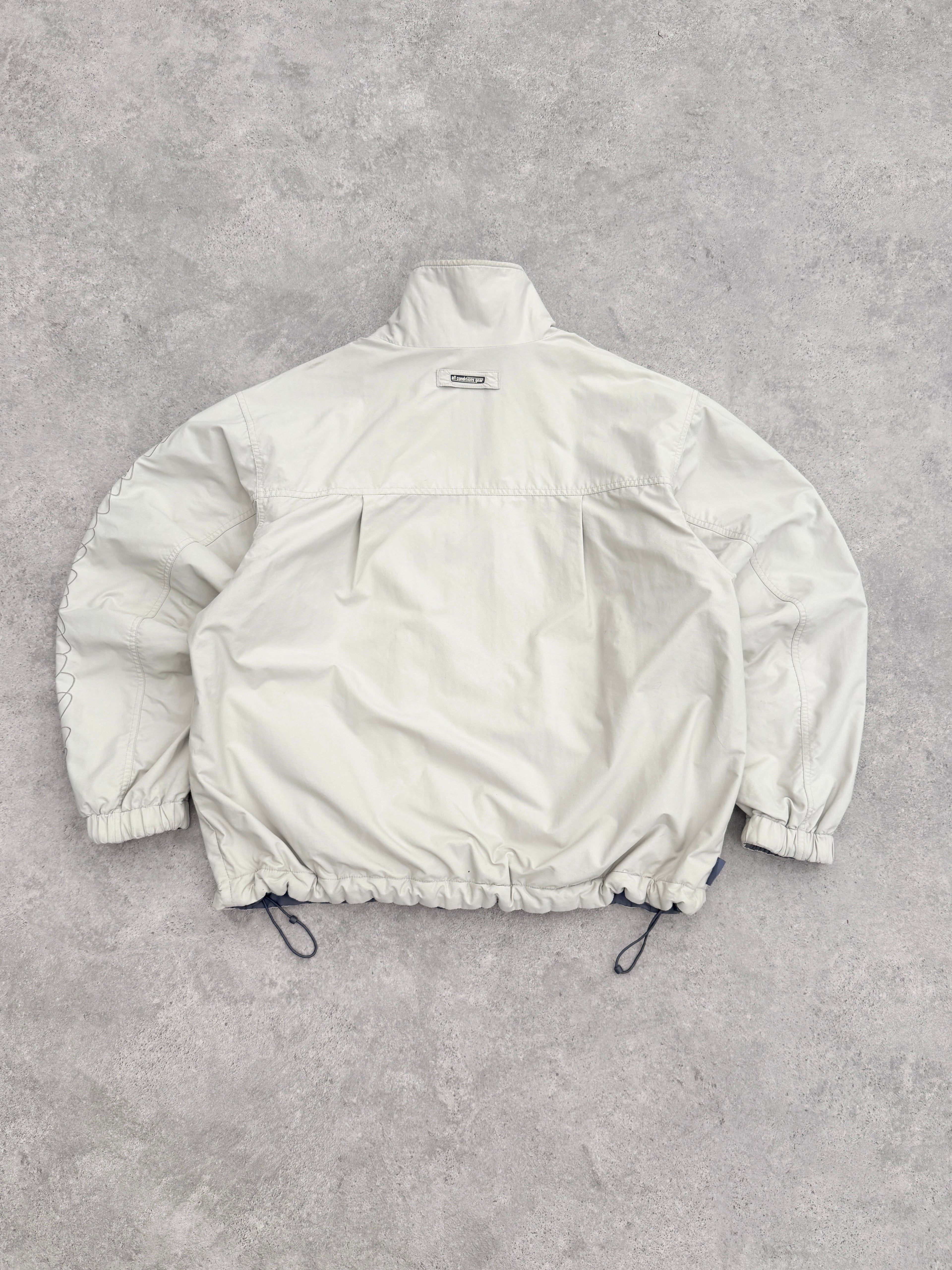 nike acg 2000s reversible storm clad fleece jacket, zip and cuff detail
