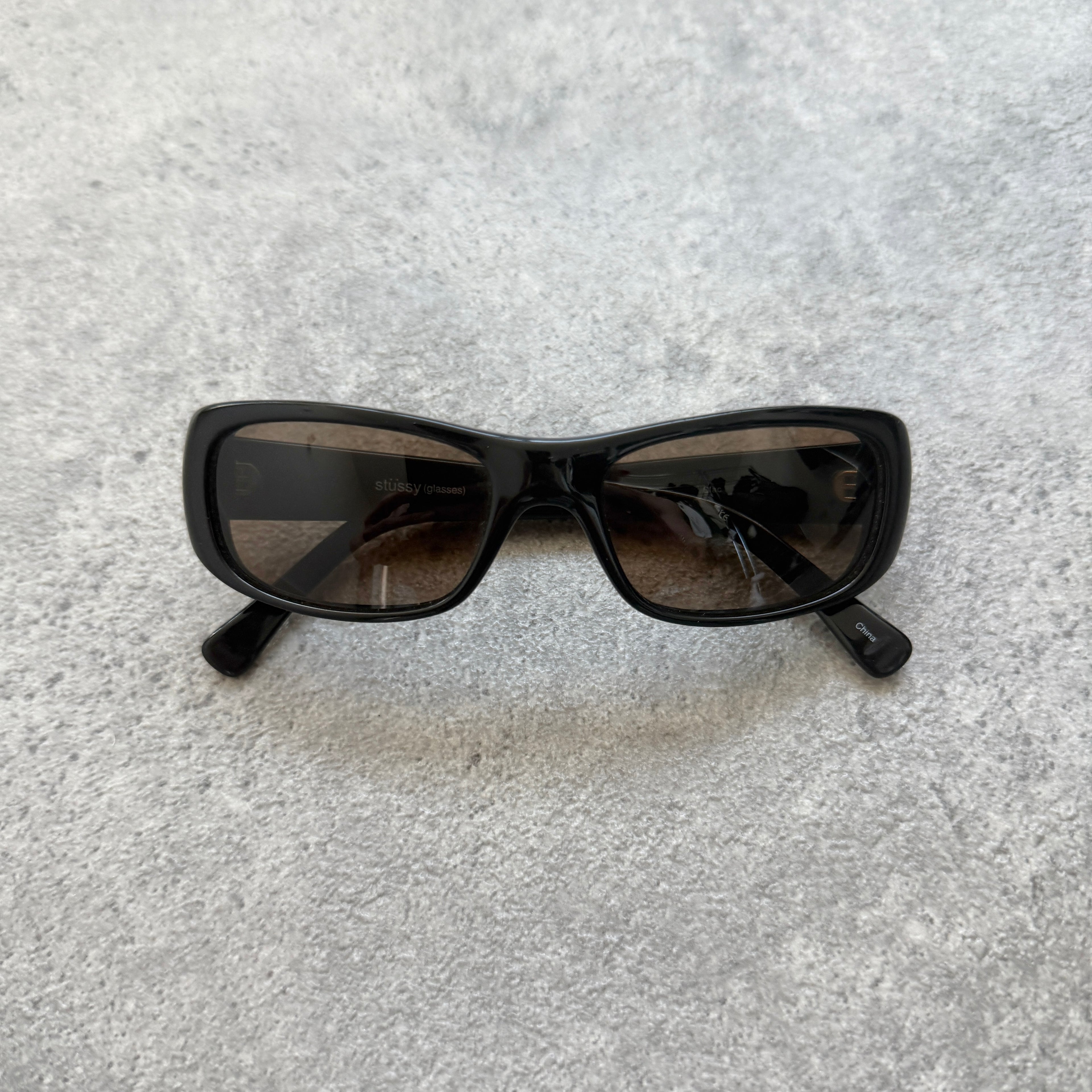 Stussy 2000’s ‘jamie’ black sunglasses