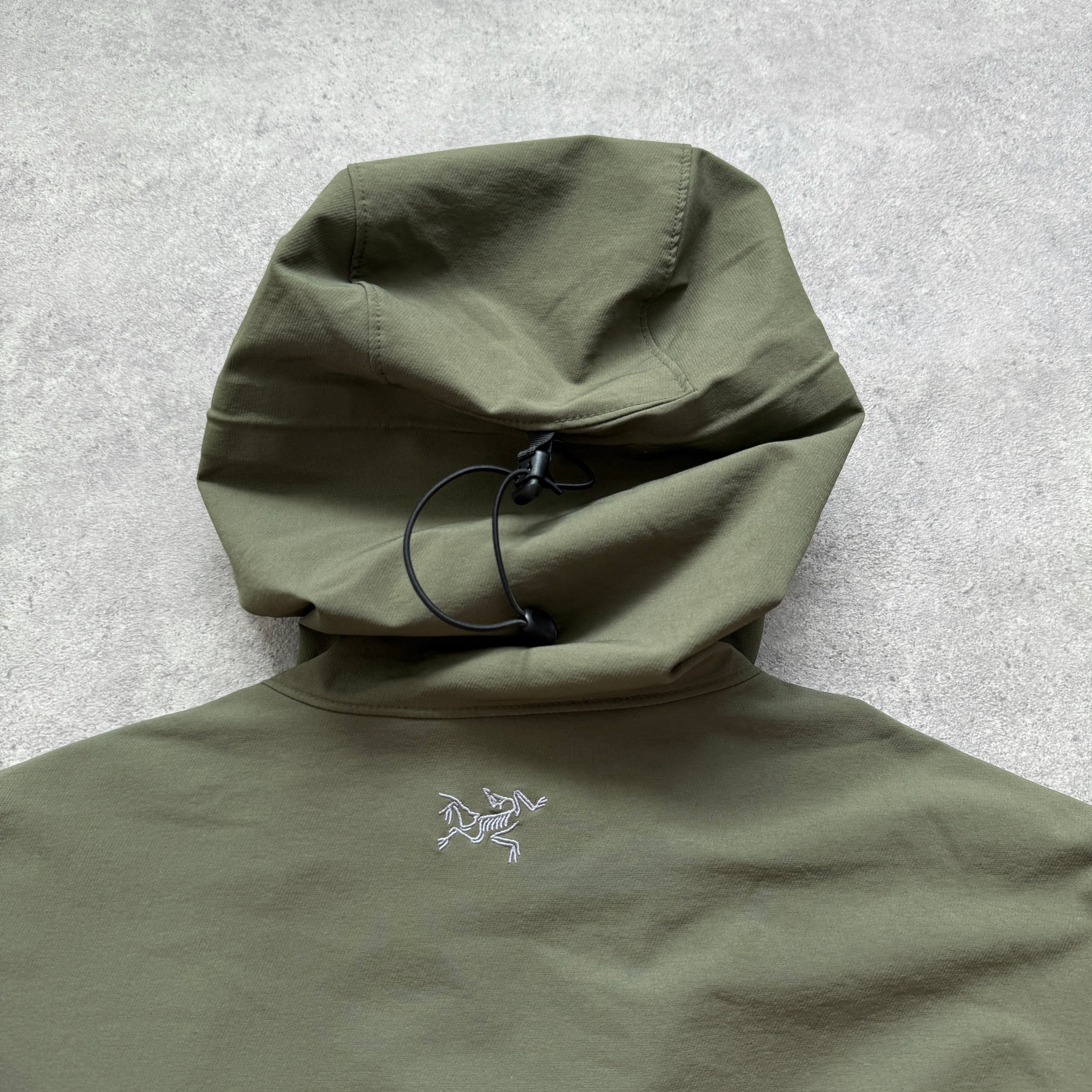 Arc’teryx RARE 2000s technical soft shell jacket (XL)