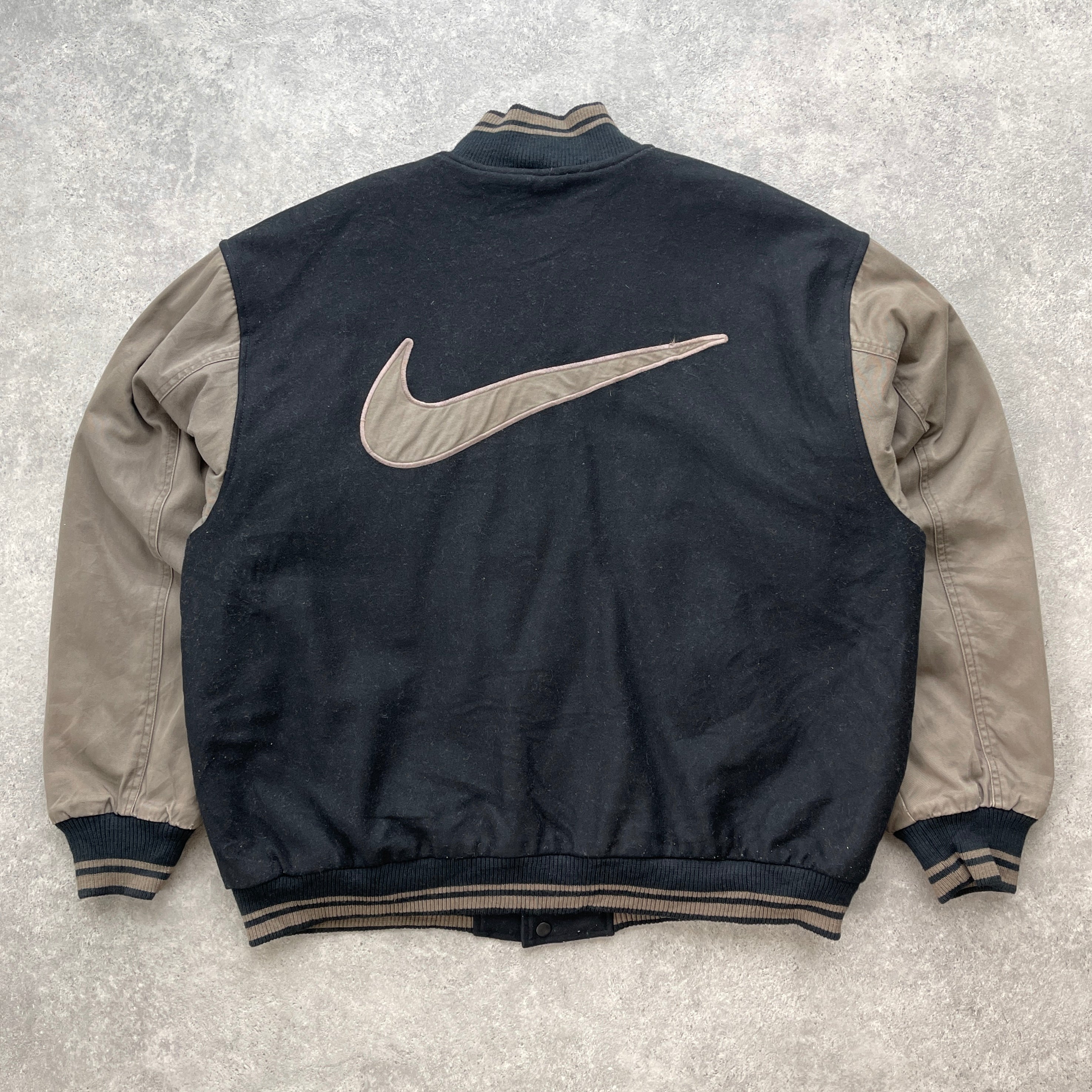 Nike RARE 1990s heavyweight bomber varsity jacket (XL)