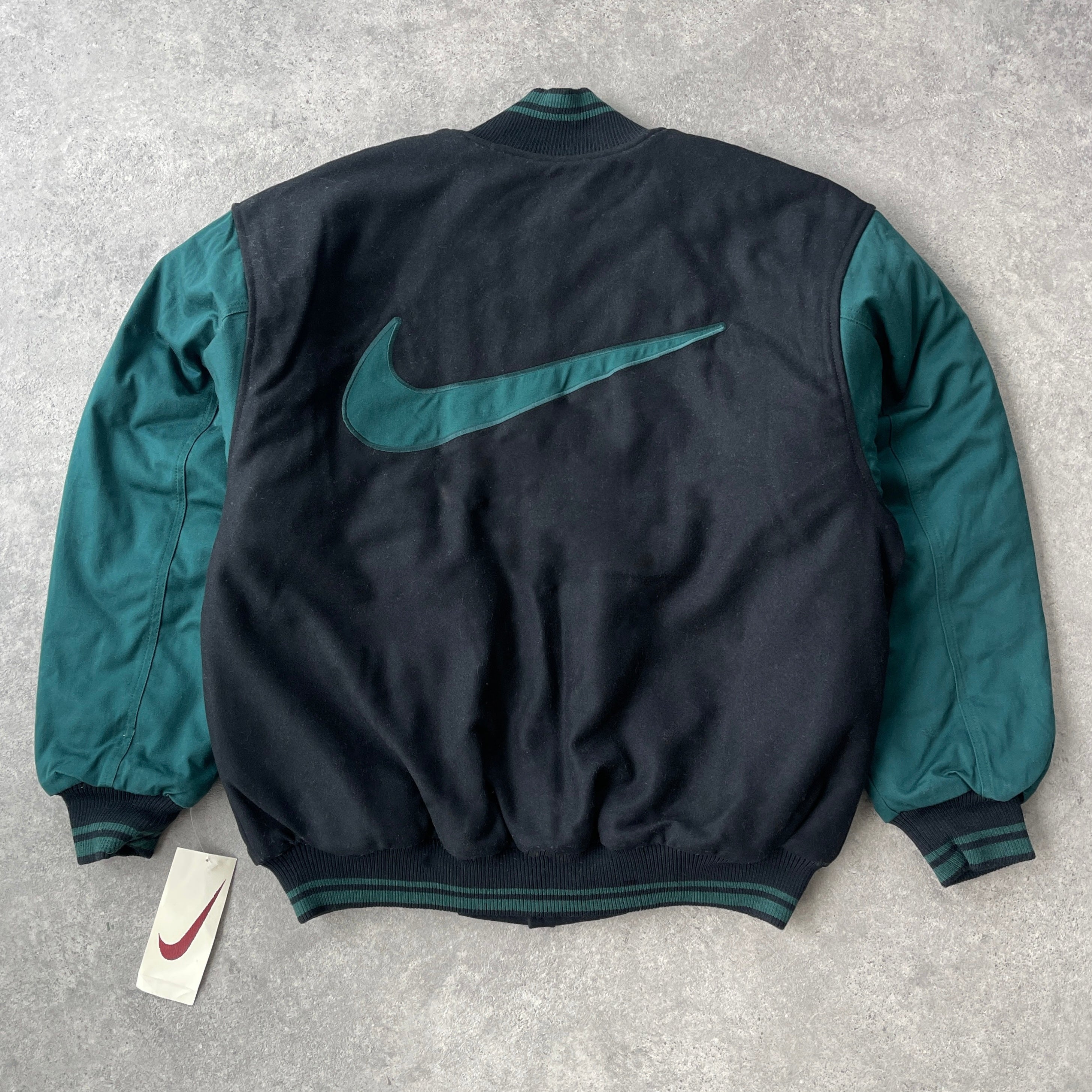 Nike RARE 1990s heavyweight bomber varsity jacket (L)