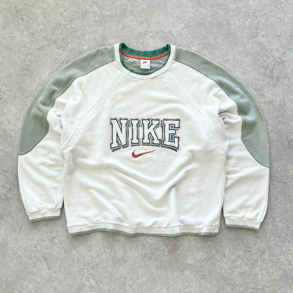 Nike RARE 1990s heavyweight embroidered spellout sweatshirt (L)