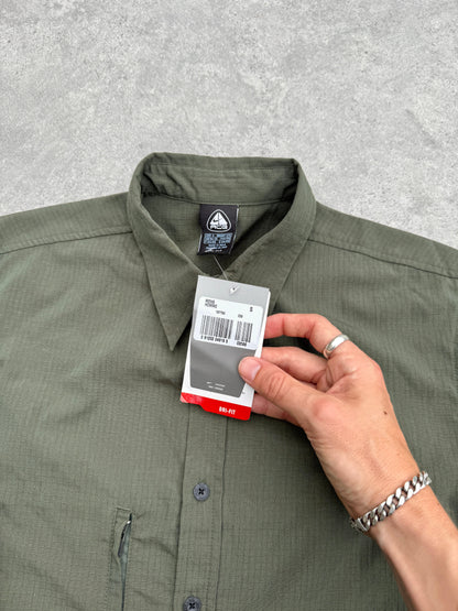 nike acg 2000s deadstock technical dri-fit ripstop shirt, zip chest pocket detail