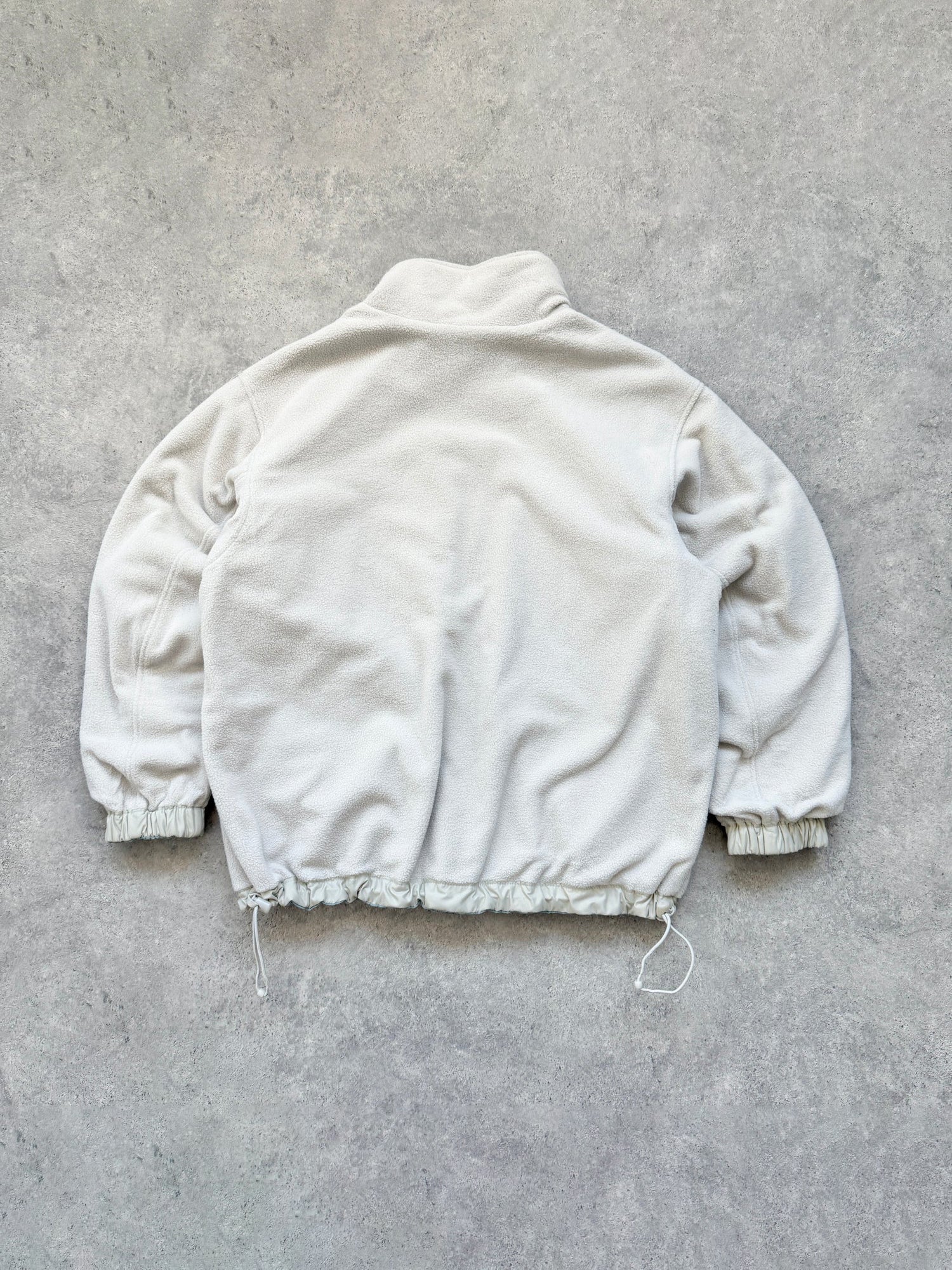 nike acg 2000s reversible storm clad fleece jacket, cuff detail