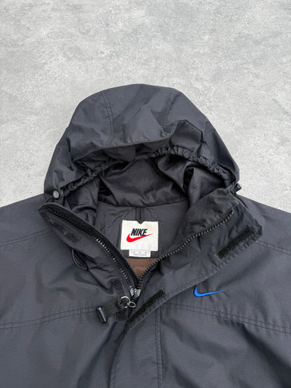 nike acg 1990s lightweight technical waterproof jacket (m)