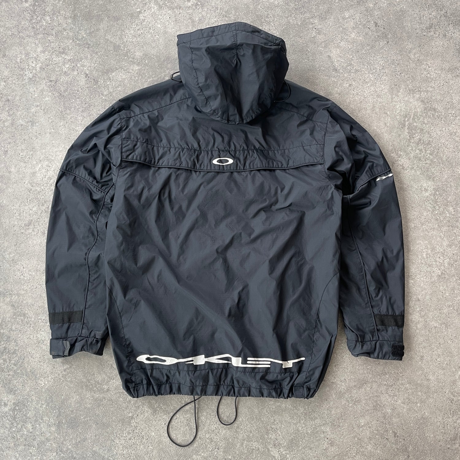 Oakley 2000s technical lightweight spellout jacket (L)