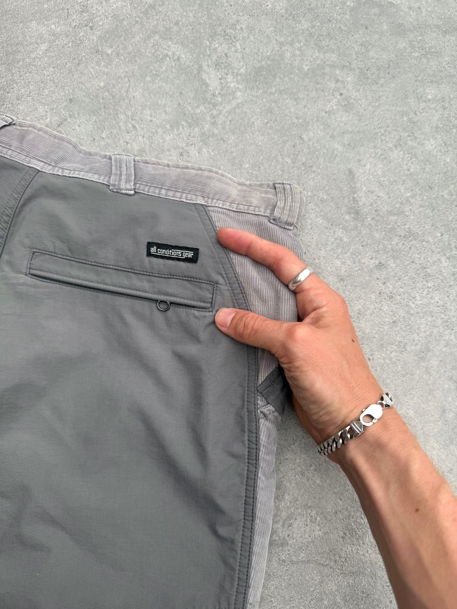 nike acg 2000s technical corduroy cargo trousers, rear pocket detail