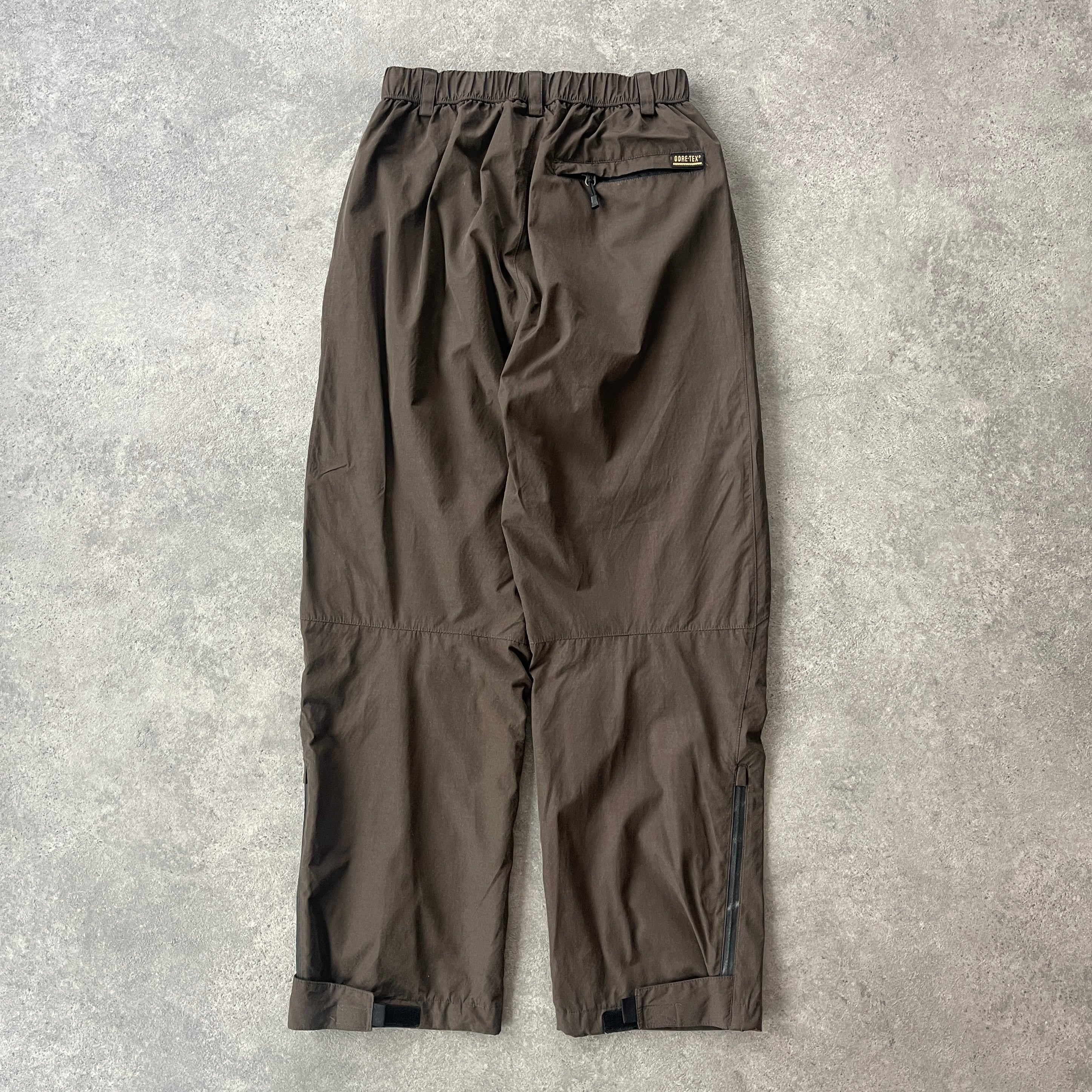 Arc’teryx RARE 2000s goretex technical trousers (S)