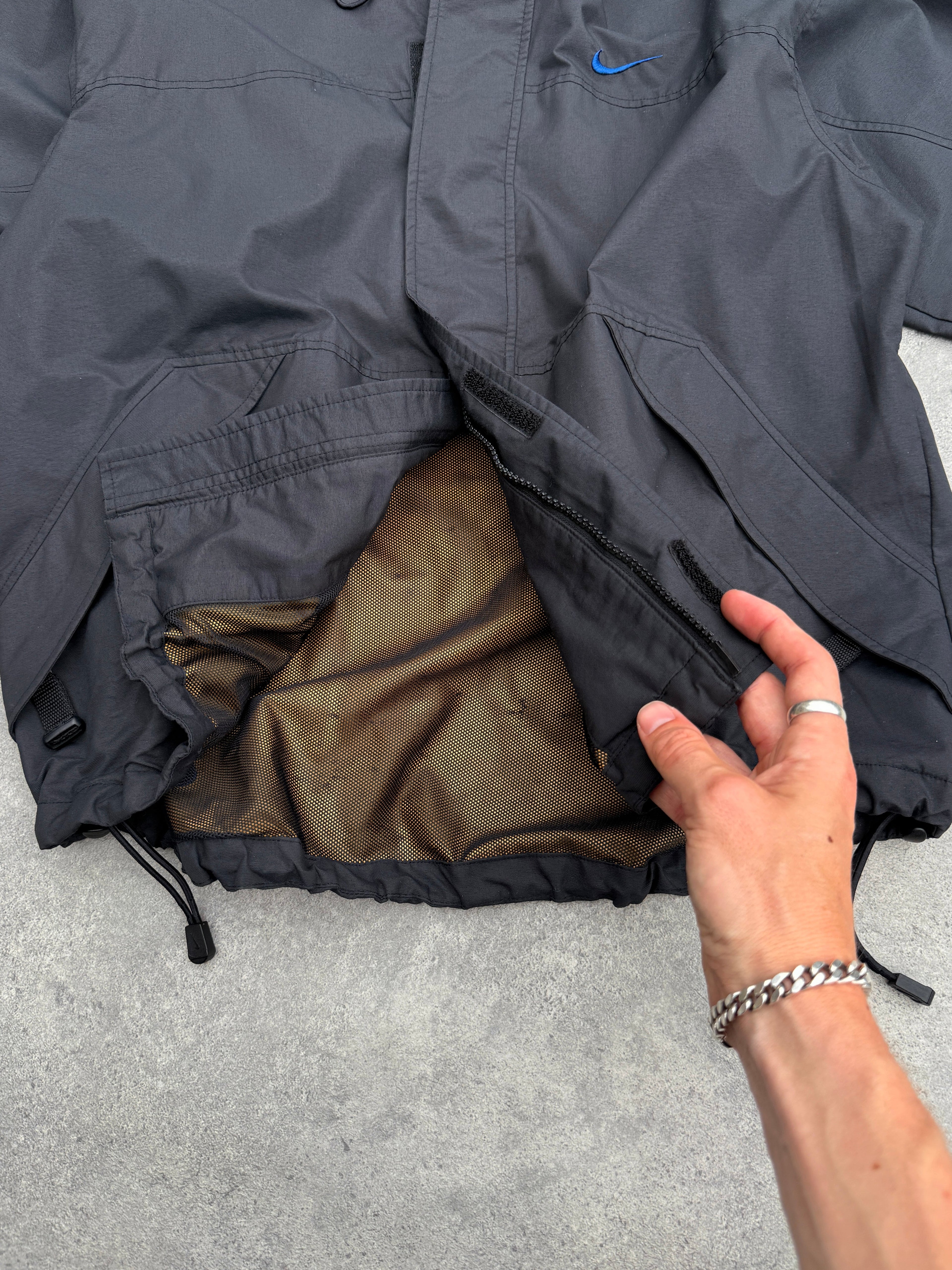 nike acg 1990s lightweight technical waterproof jacket, swoosh logo detail