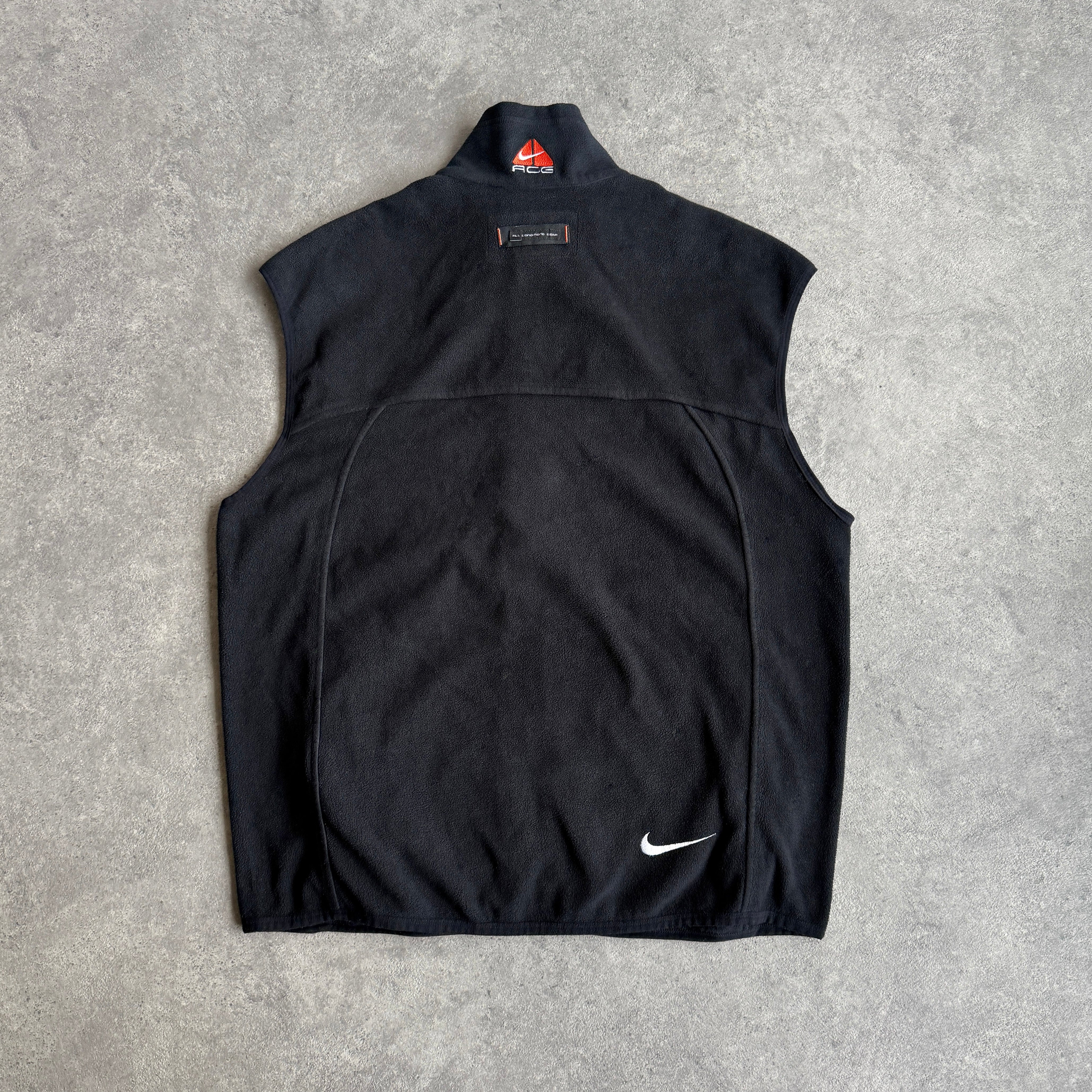 NIKE ACG – Linear Store