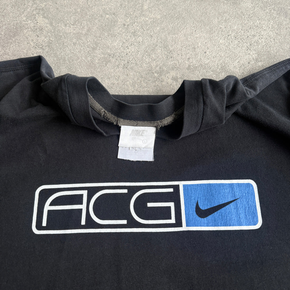Nike ACG 1990s heavyweight spellout graphic t-shirt (L)