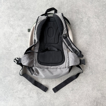 Nike 1990s 40L technical backpack (18”x14”)