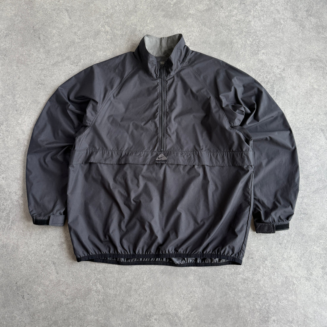 Nike ACG 1990s 1/4 zip lightweight packable shell jacket (XXL)