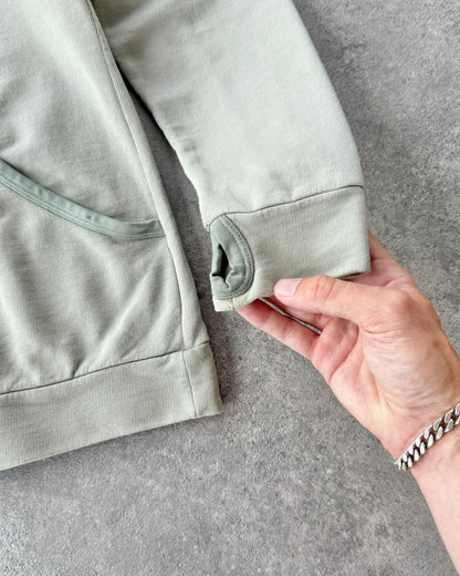 nike acg 2000s technical balaclava hoodie in sage, cuff detail
