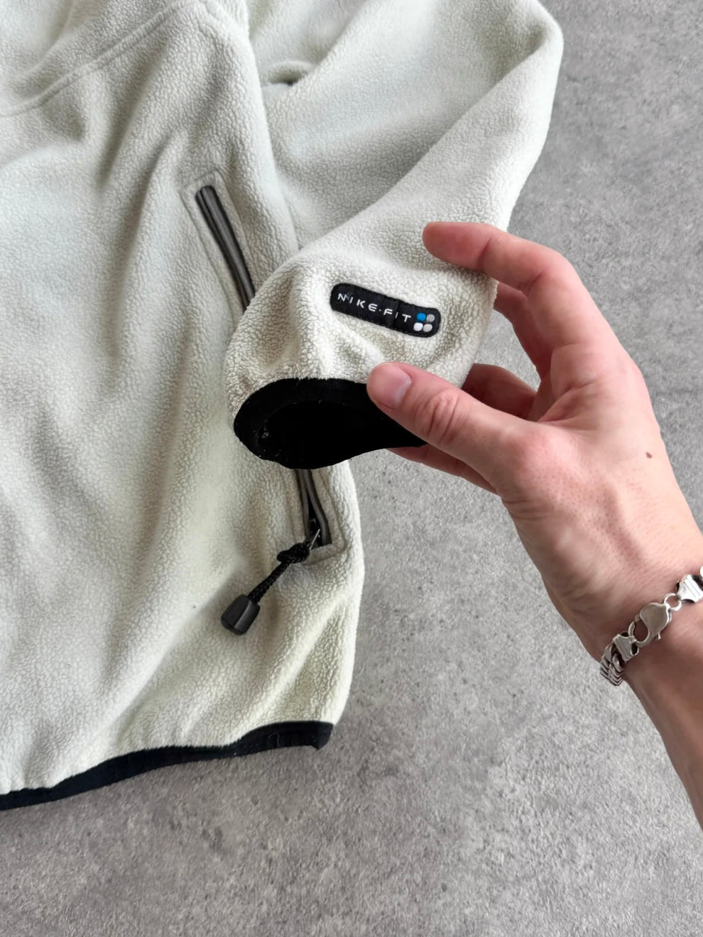 nike acg 1990s technical dual zip polartec fleece, collar detail