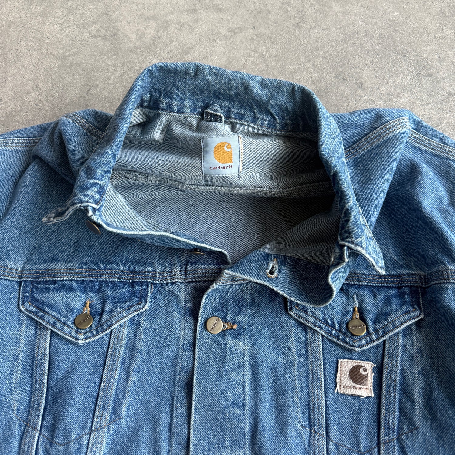 Carhartt 1990s J12DST heavyweight denim Chore jacket (L)