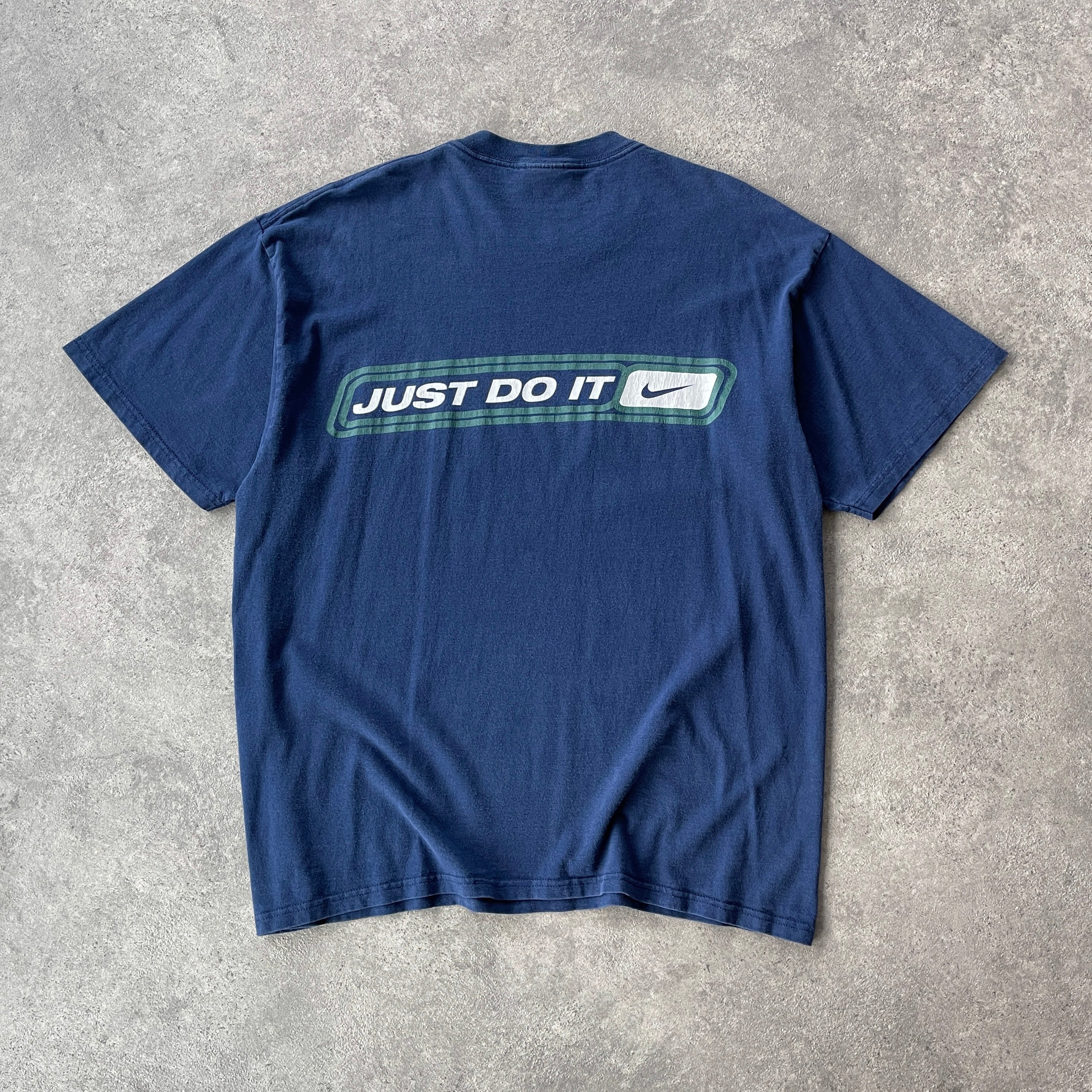 Nike RARE 1990s ‘just do it’ heavyweight spellout t-shirt (L)