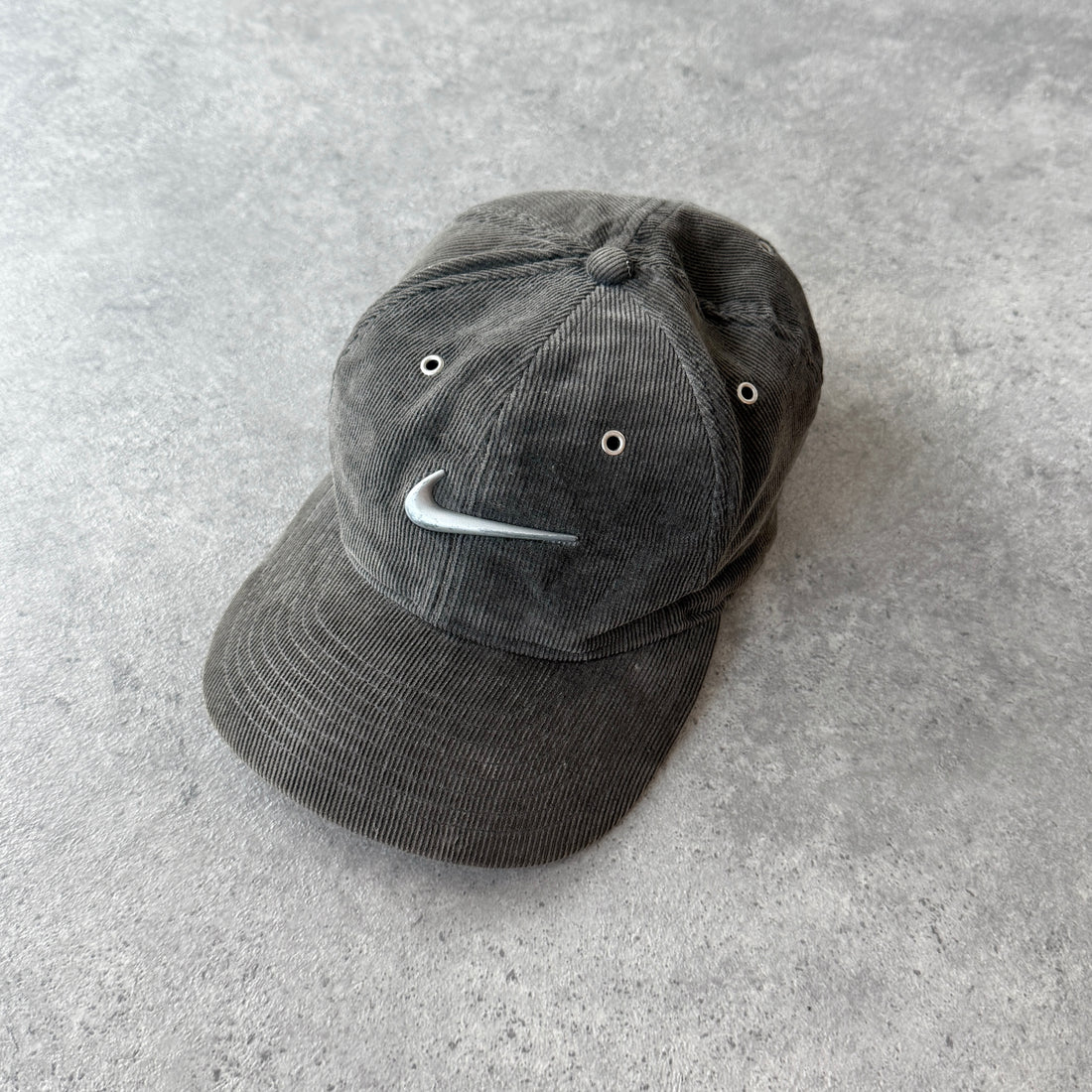 Nike 1990s corduroy embroidered cap