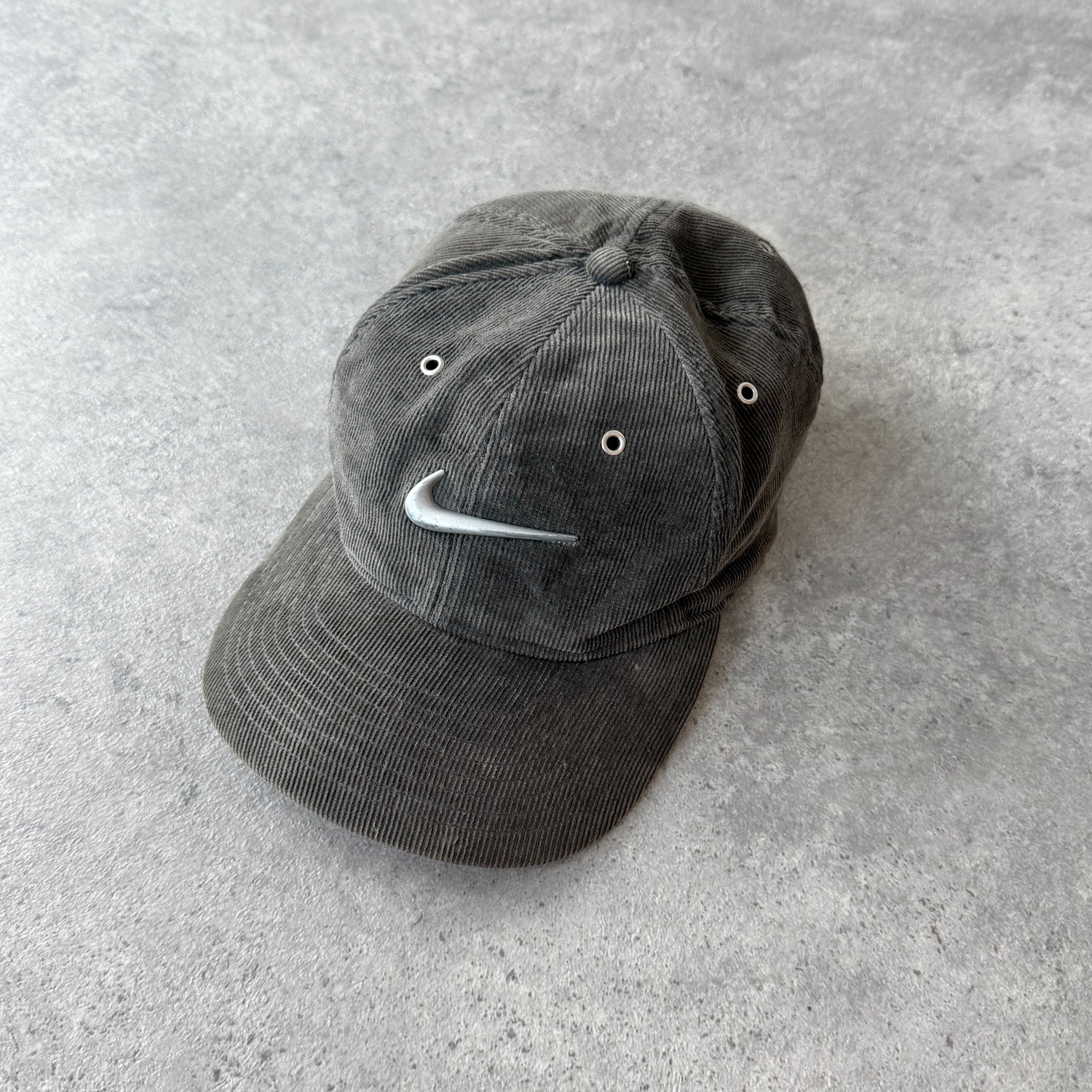 Nike 1990s corduroy embroidered cap