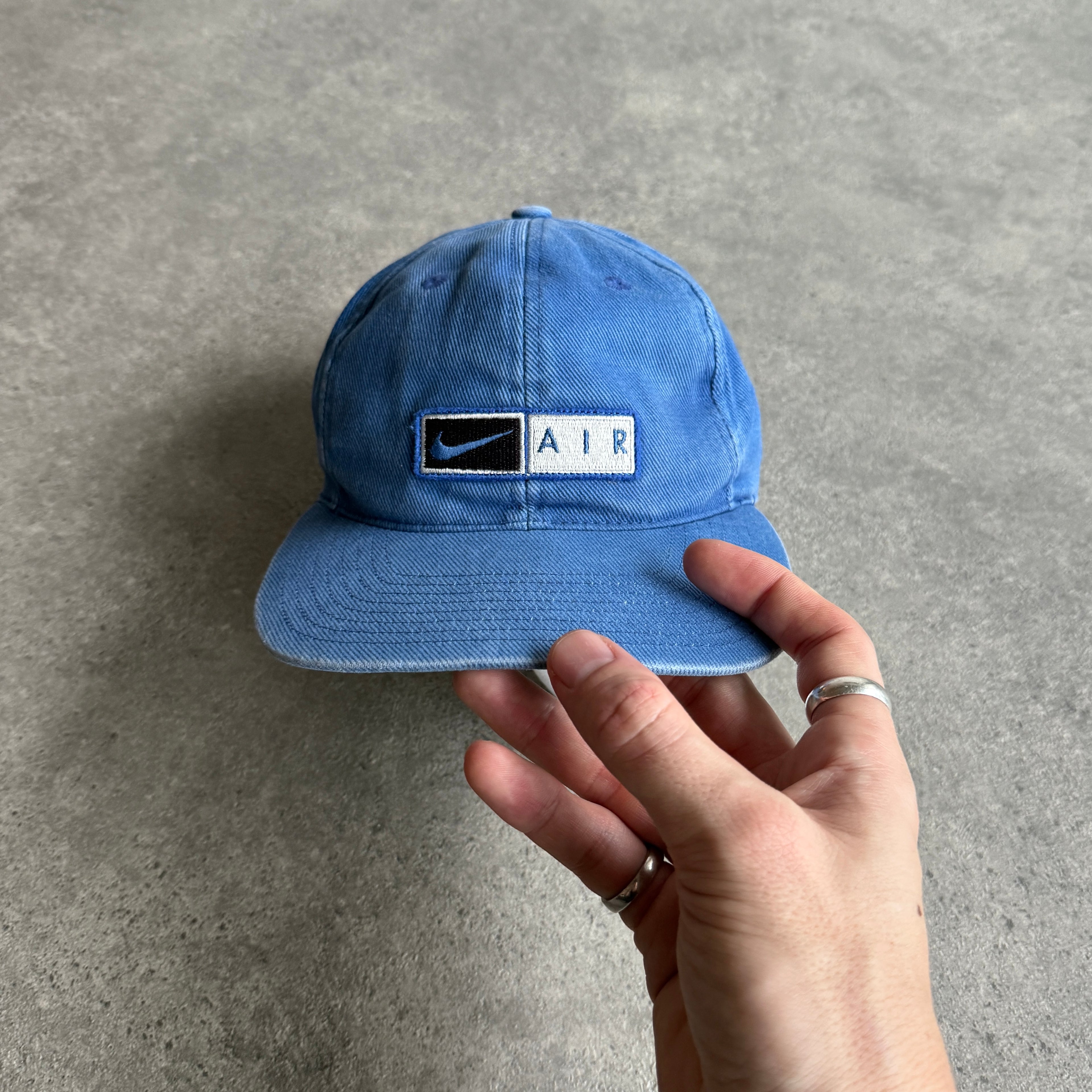 Nike Air RARE 1990s spellout embroidered cap