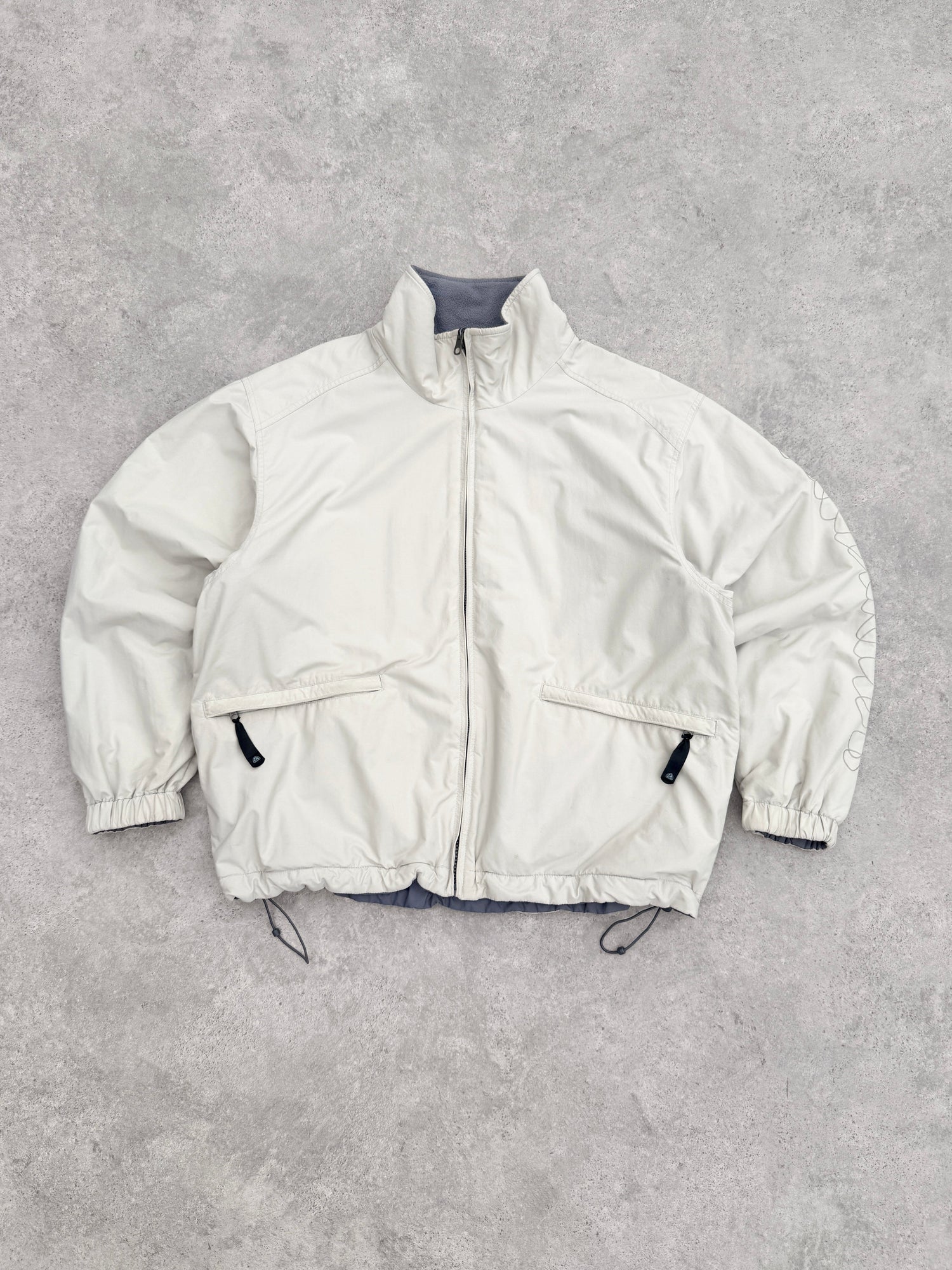 nike acg 2000s reversible storm clad fleece jacket, shell side front view