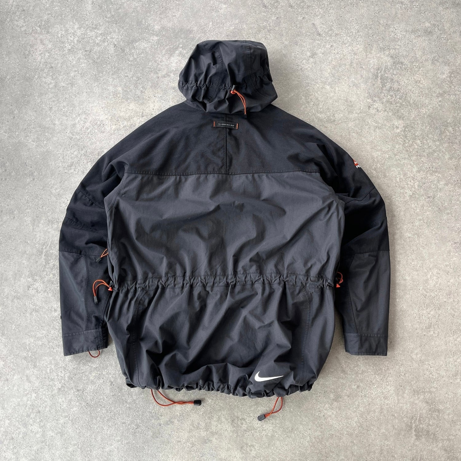 Nike ACG RARE 1990s storm fit heavyweight technical jacket (L)