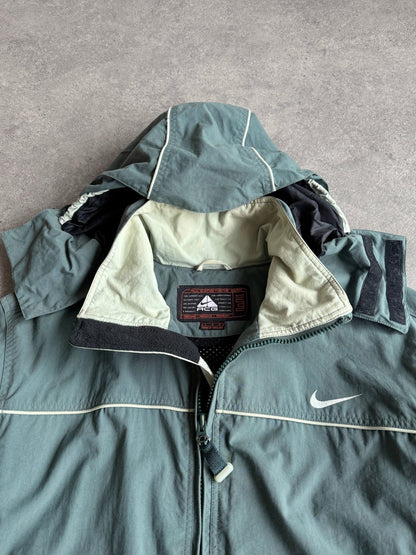 nike acg 1990s storm fit heavyweight technical waterproof jacket, side view