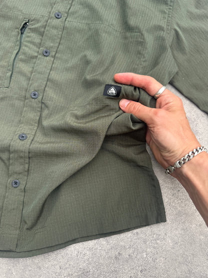 nike acg 2000s deadstock technical dri-fit ripstop shirt, chest logo tab detail