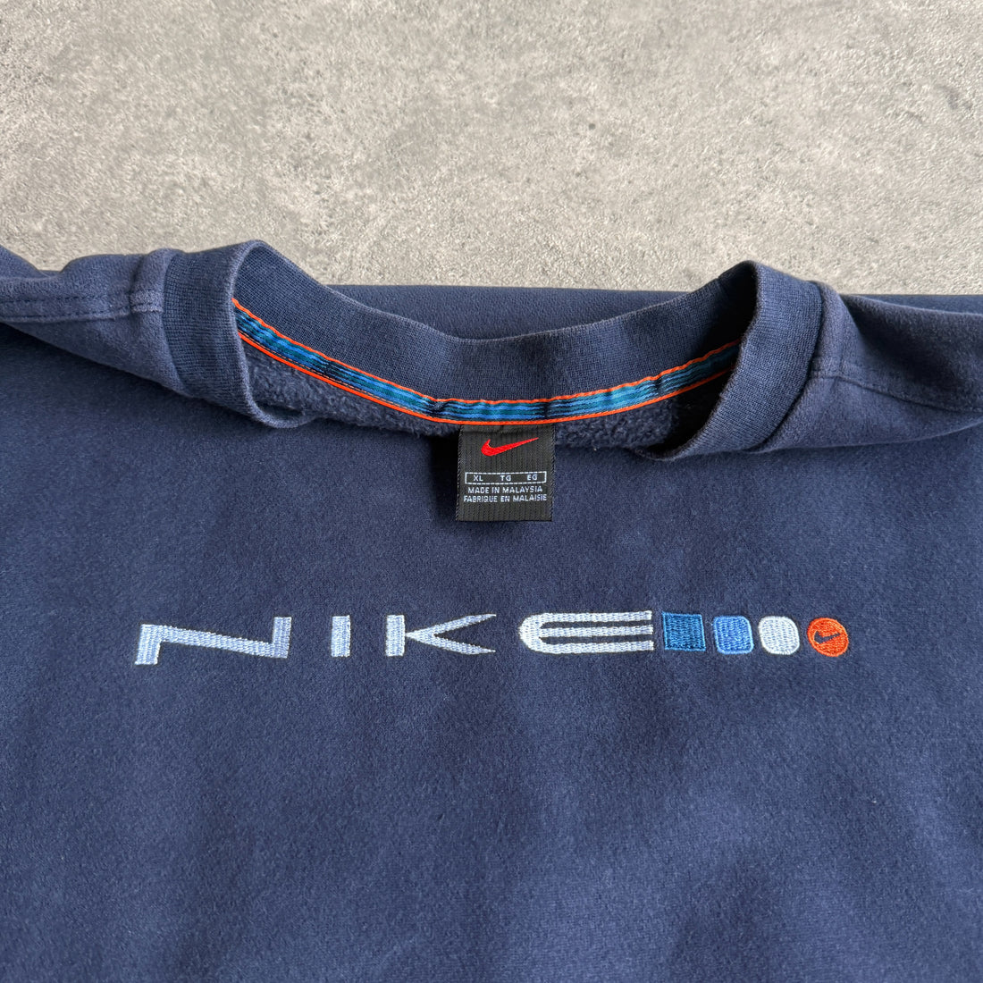 Nike 1999 heavyweight embroidered sweatshirt (XL)