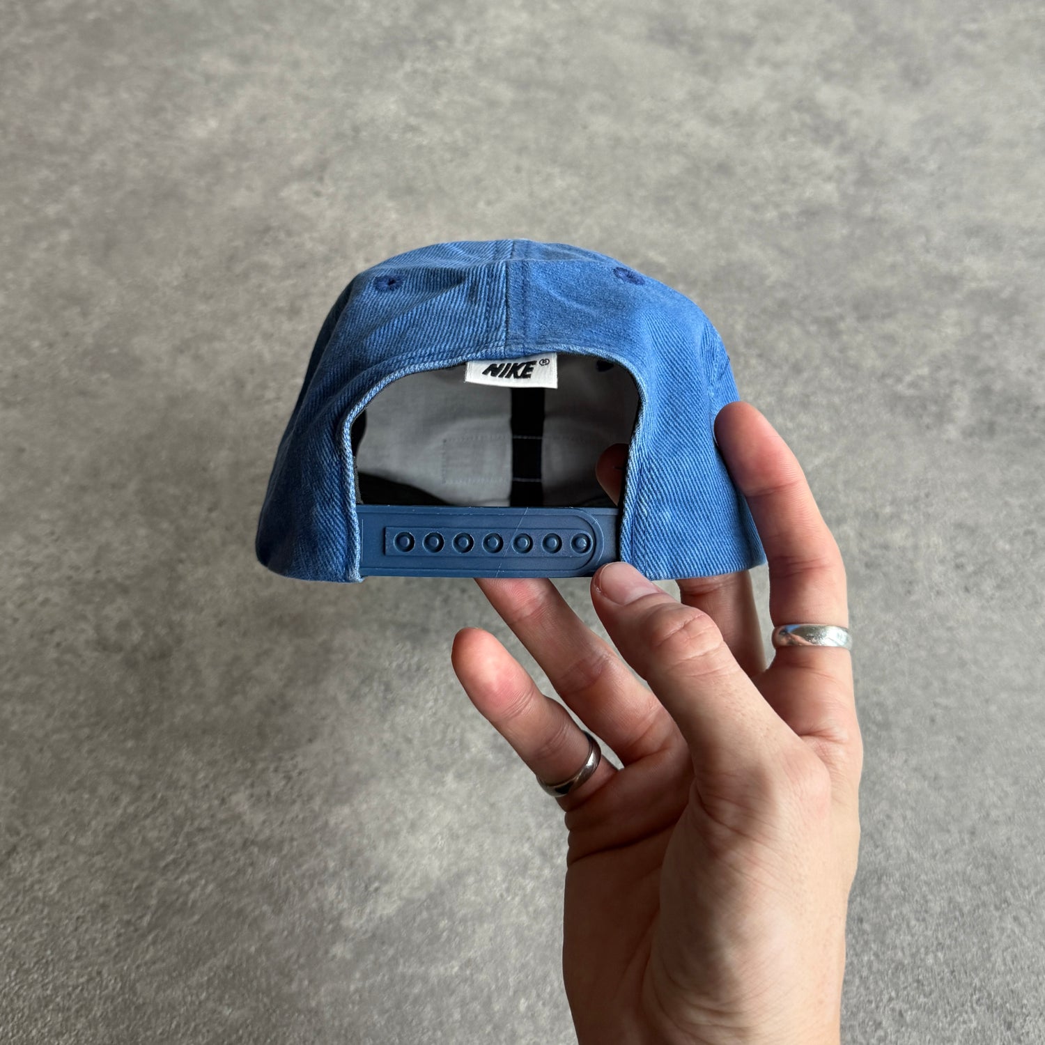 Nike Air RARE 1990s spellout embroidered cap