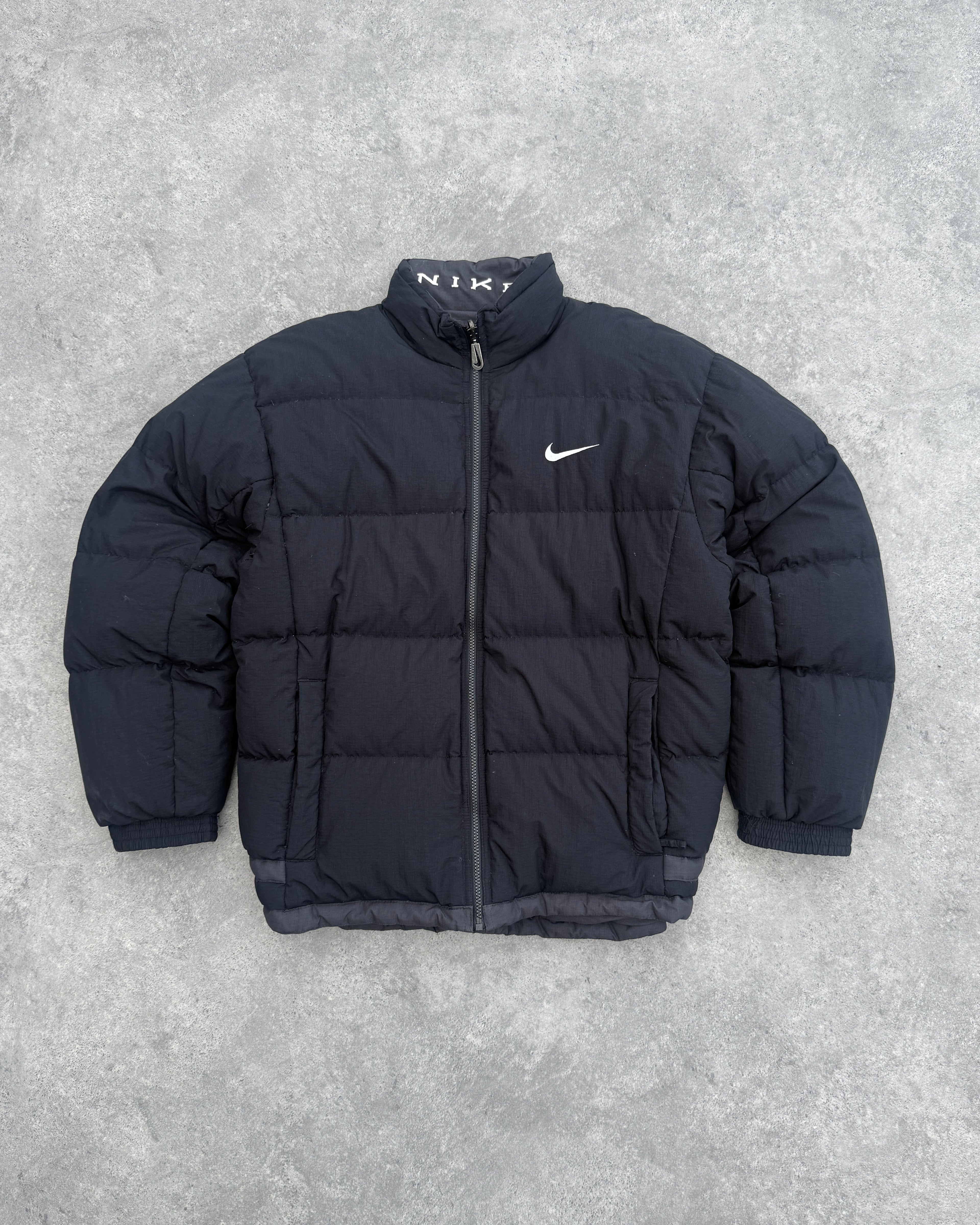 nike 1990s reversible down fill spellout puffer jacket (m)