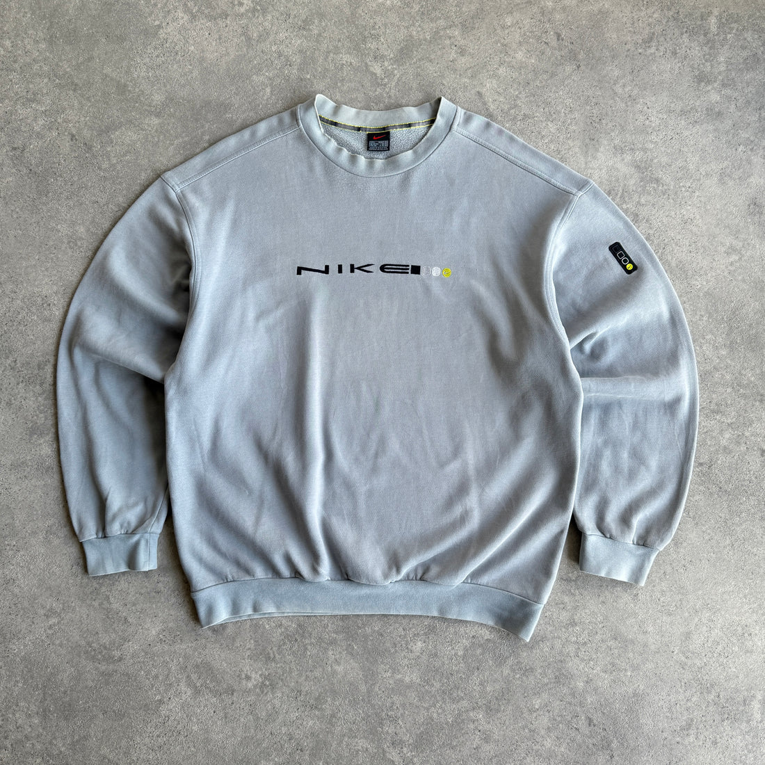 Nike 1999 heavyweight embroidered spellout sweatshirt (L)