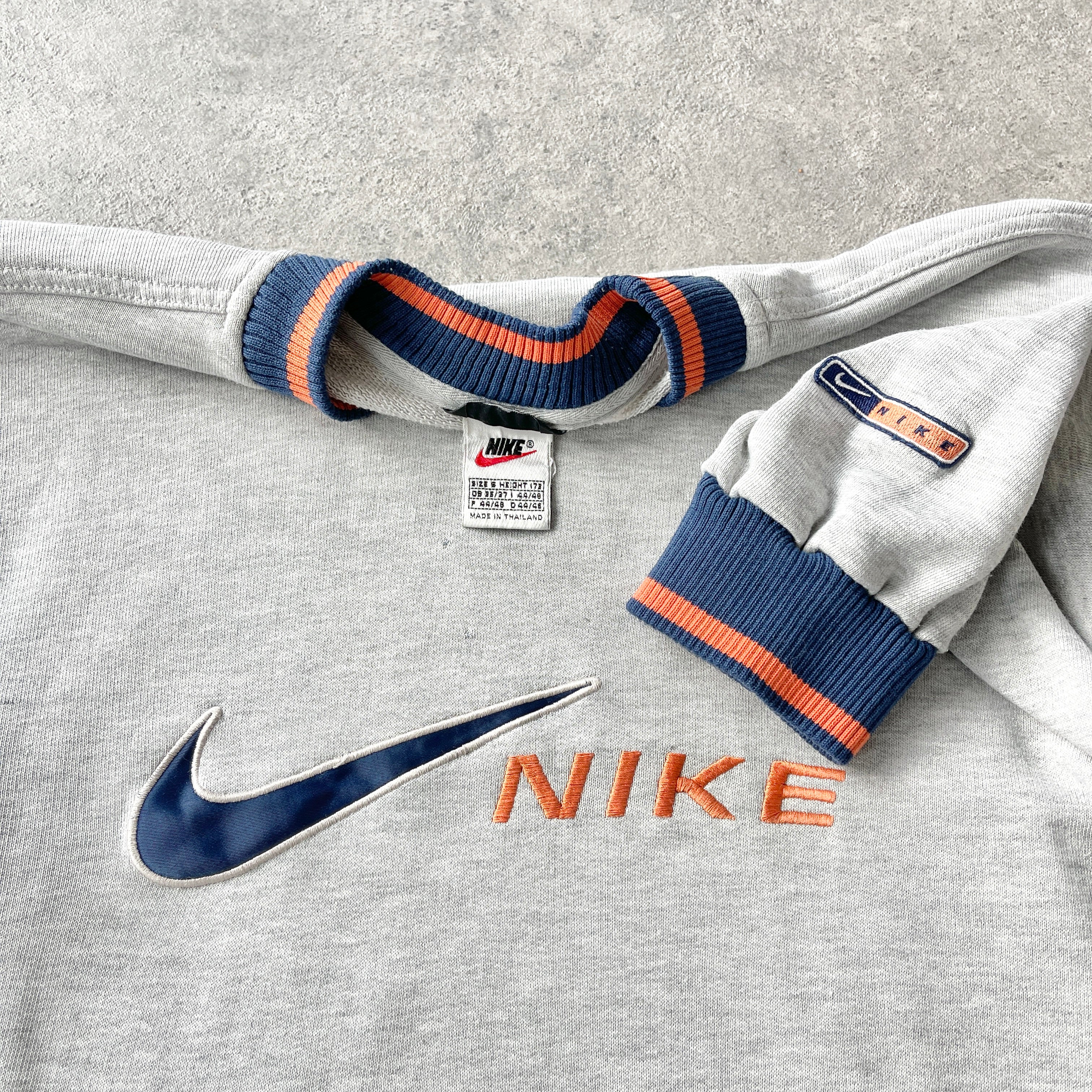 Nike 1990s embroidered spellout sweatshirt (S)