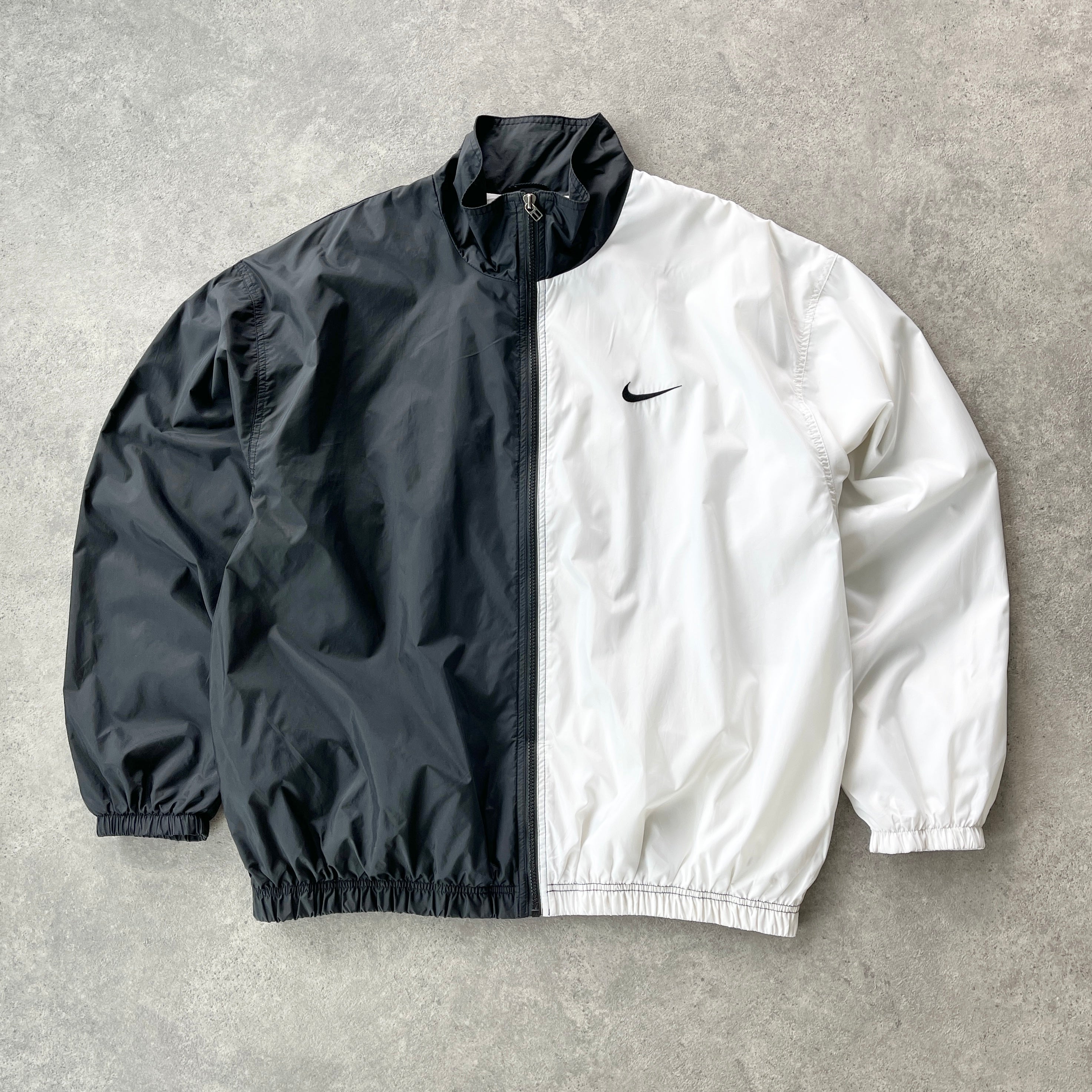 Nike 1990s lightweight embroidered swoosh shell jacket (XL)