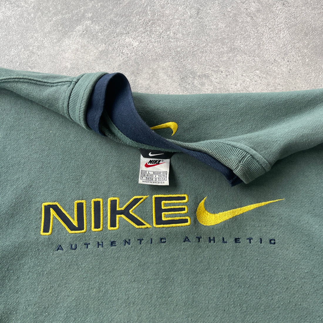 Nike RARE 1990s heavyweight embroidered swoosh sweatshirt (XL)