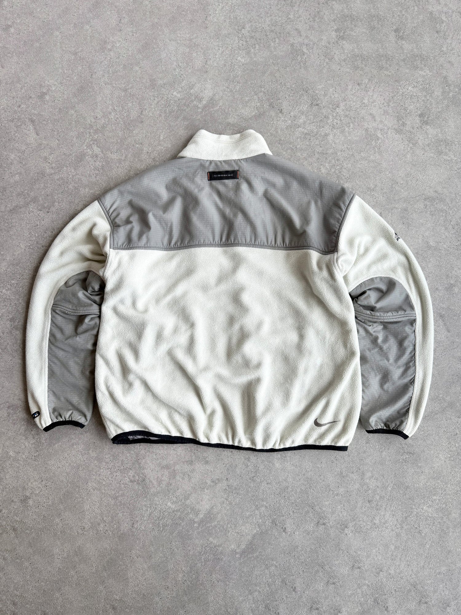 nike acg 1990s technical dual zip polartec fleece in off-white, back view