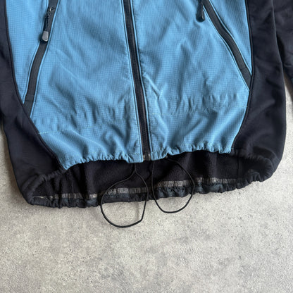 Arc’teryx 2003 Sigma LT technical windstopper soft shell jacket (L)