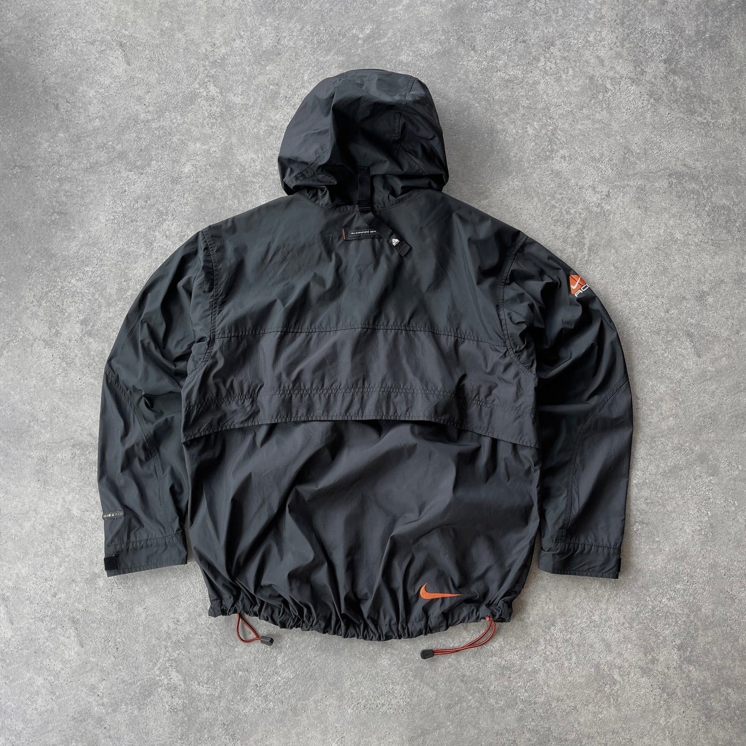 Nike ACG 1990s 1/2 zip technical lightweight packable shell jacket (L)